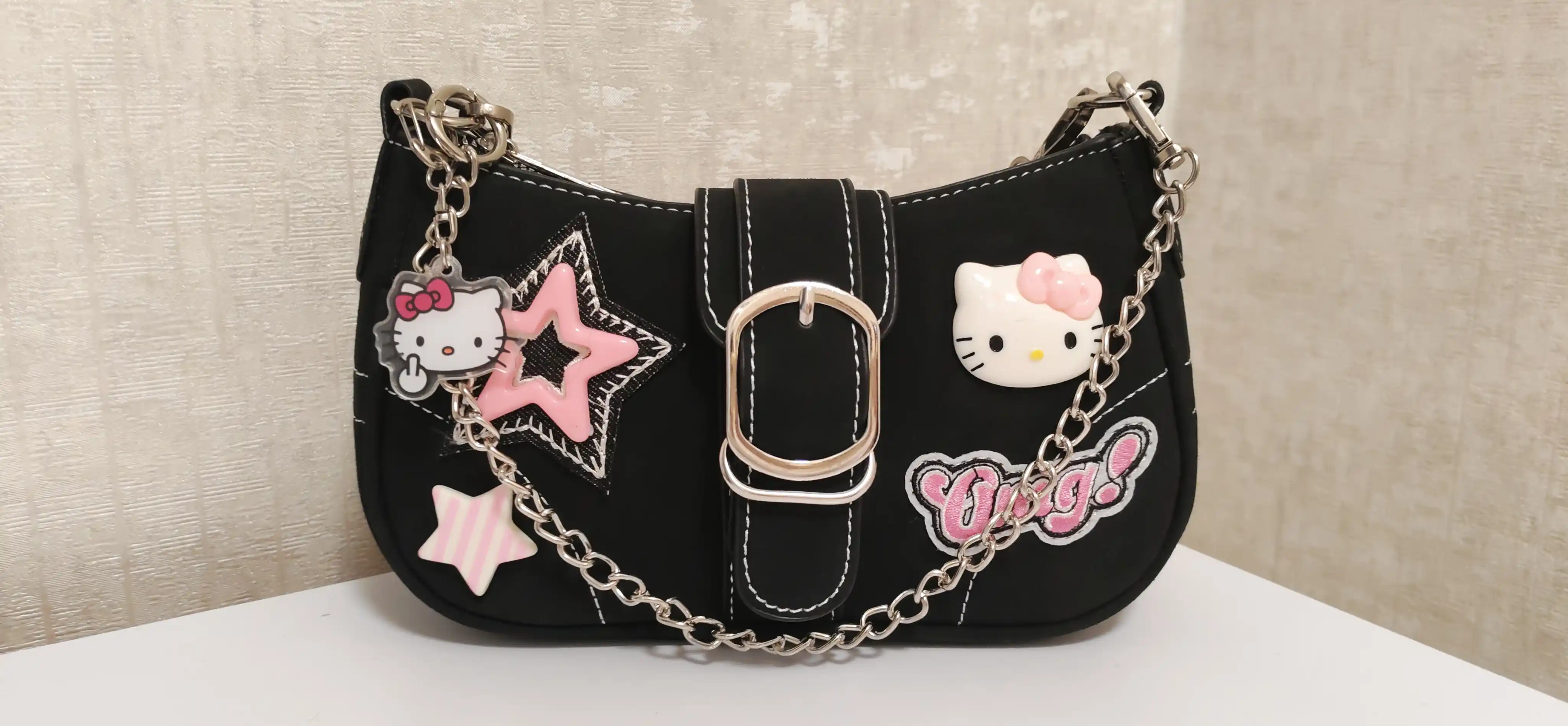 Ayollar baget sumkasi, yelkada, Y2K, yulduzlar va Hello Kitty bilan, koreys uslubidagi kross-bodi