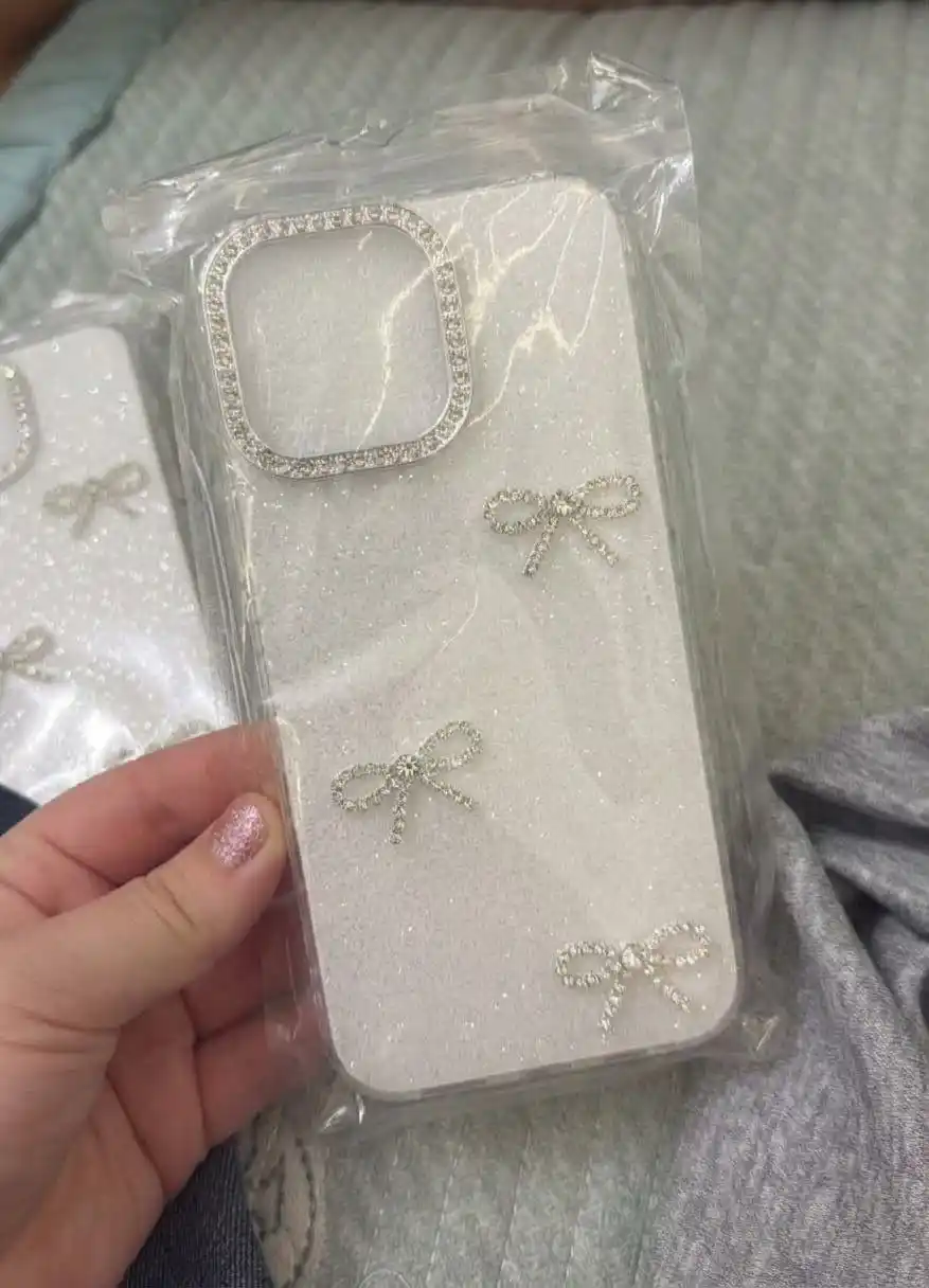 ZASHITNI CHIXOL IPHONE 16 pro, 16 Pro Max,17 Pro, 17 Pro Max silikoniviy