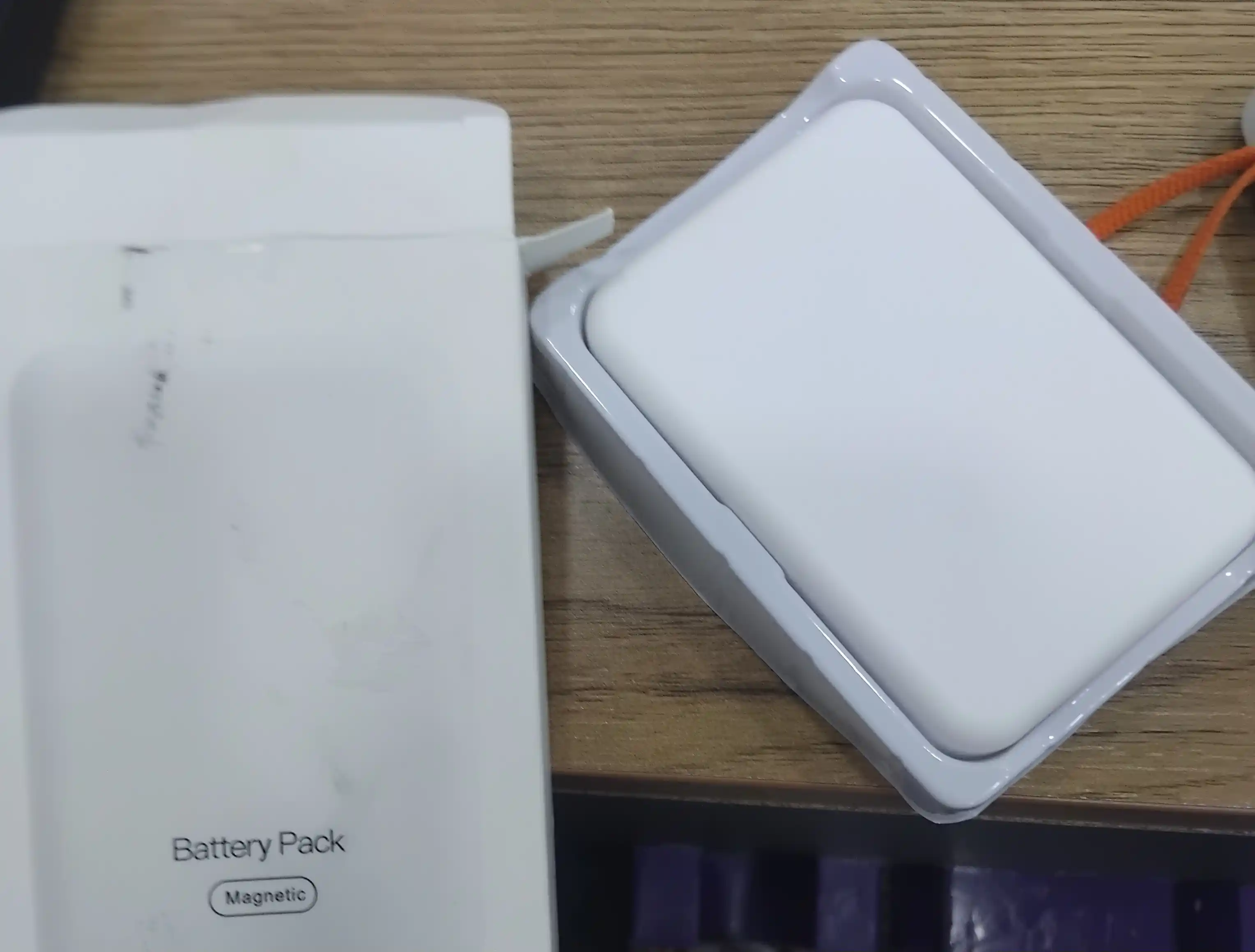 MagSafe tashqi akkumulyatori, magnitli Power Bank, simsiz quvvatlash