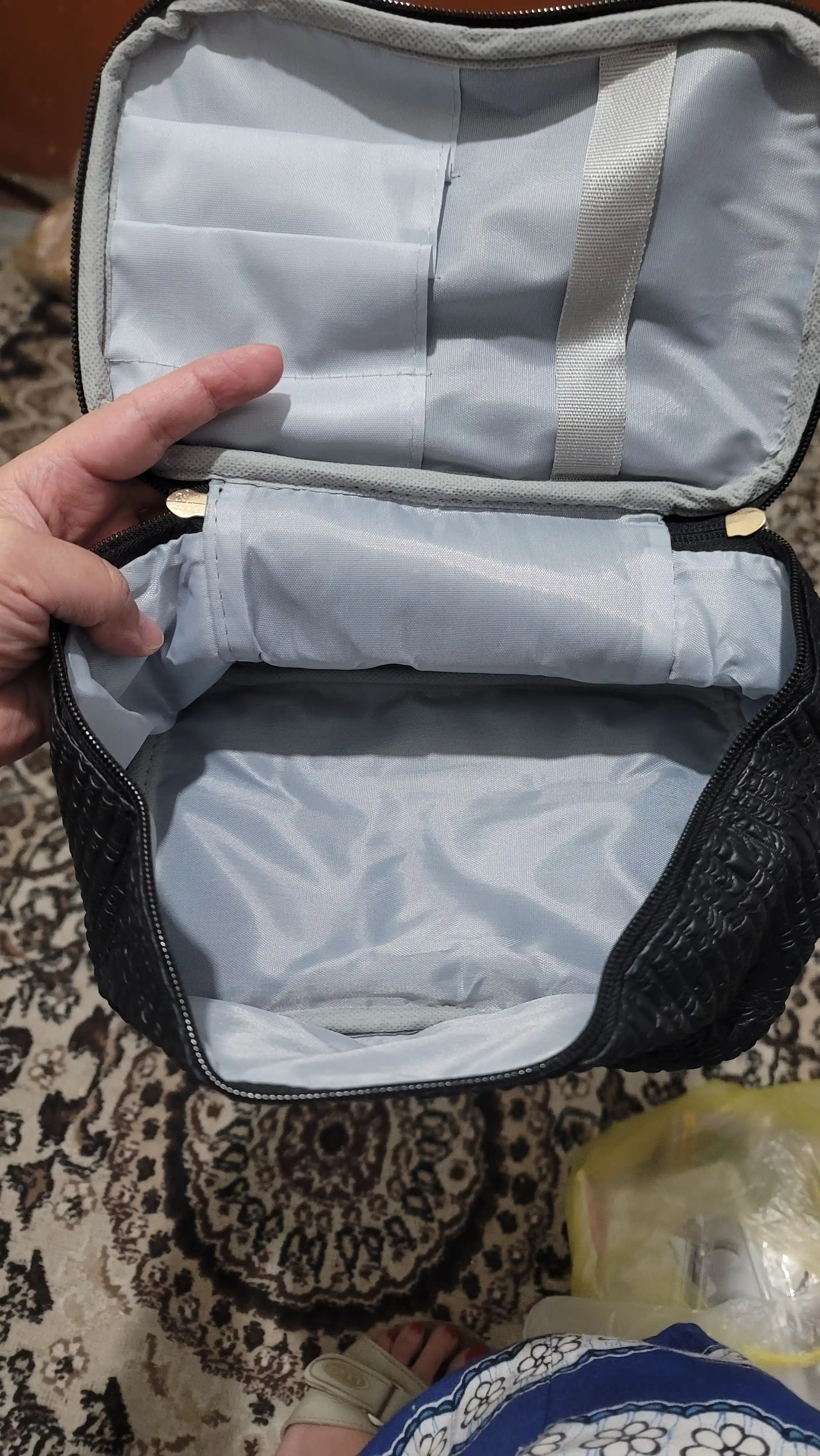 Kosmetik sumka portativ katta hajmli, sayohat kosmetik sumkasi-tashkilotchi