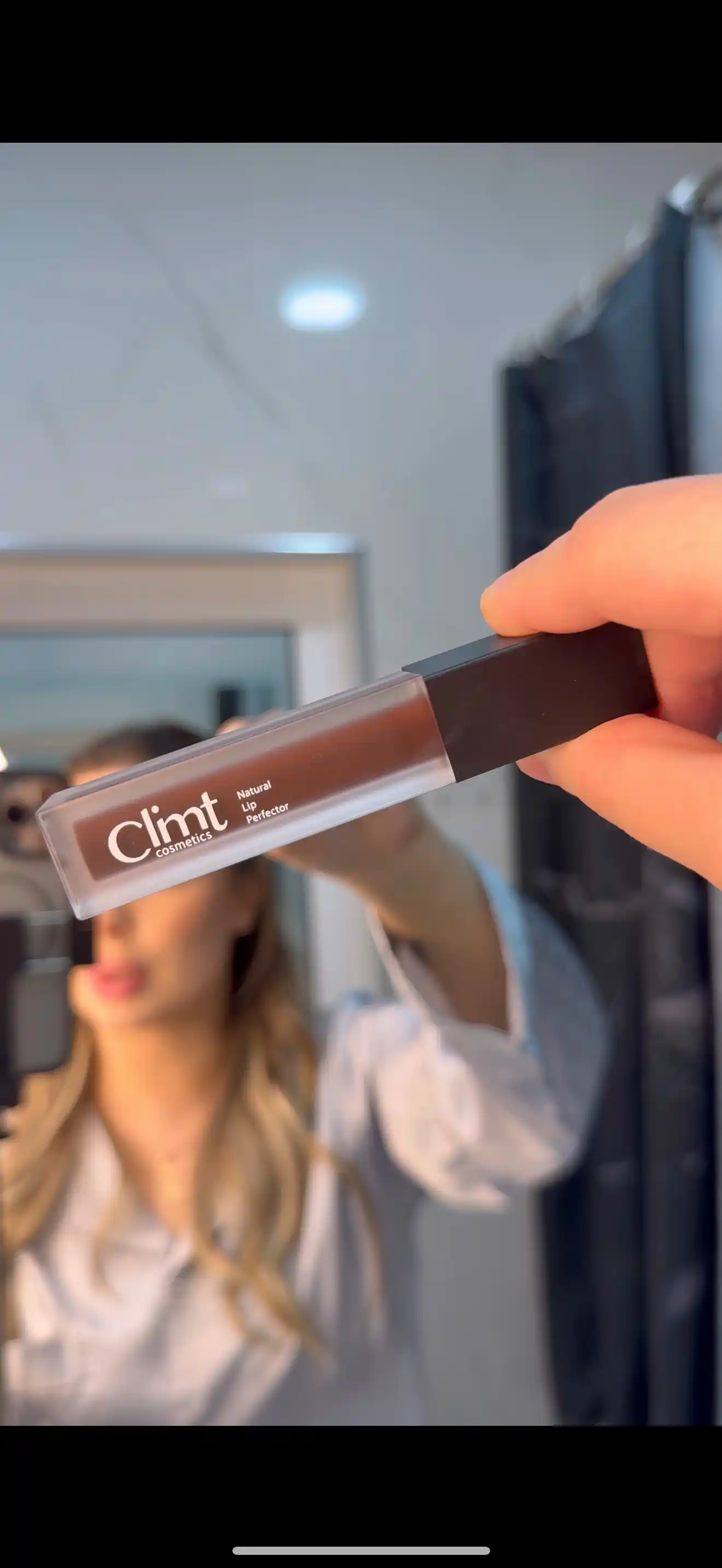 Climtcosmetics namlantiruvchi lab yaltirog‘i