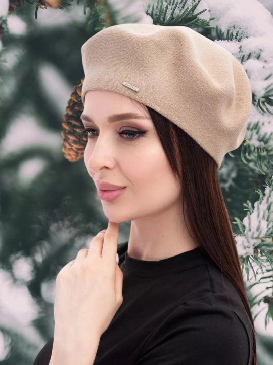 Ayollar uchun zamonaviy beret shapka, nafis dizaynli,kuz va bahor mavsumi uchun bosh kiyim