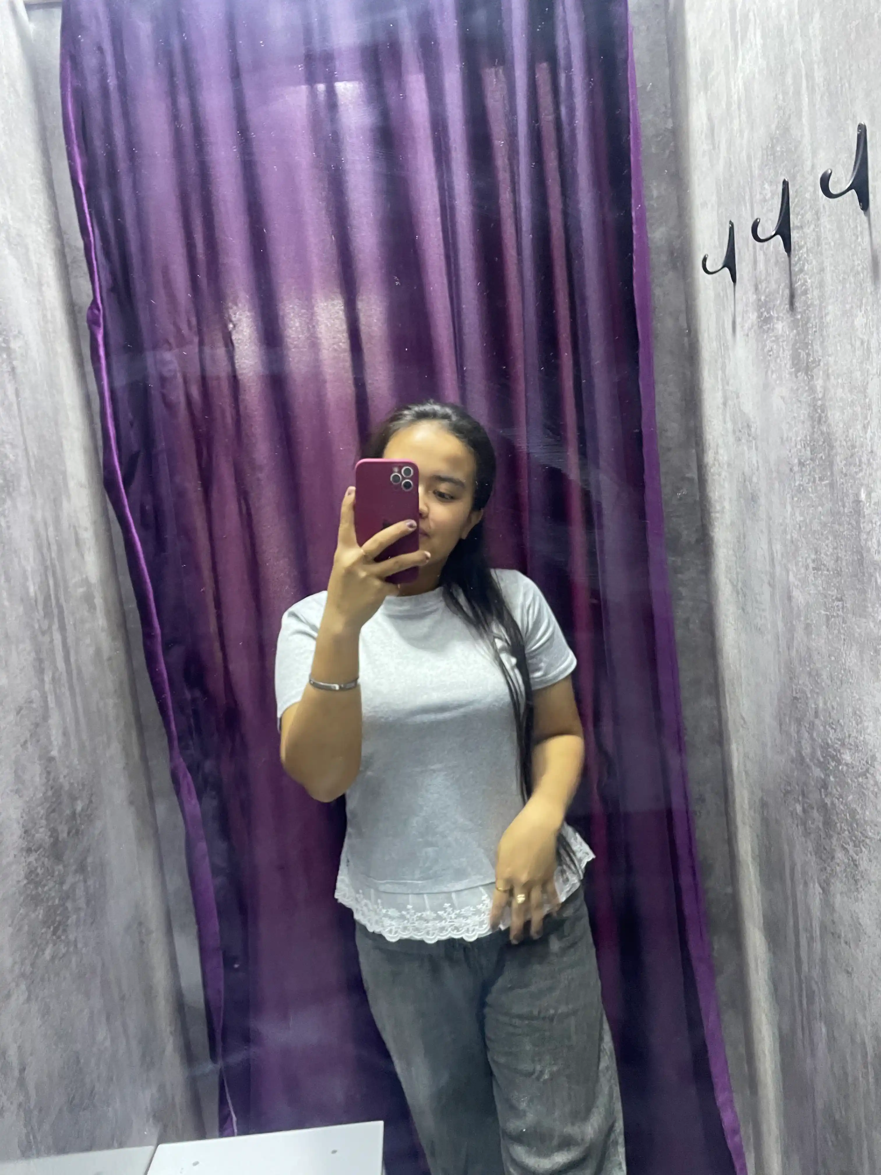 Ayollar uchun krujevli futbolka, qisqa yengli casual yozgi model