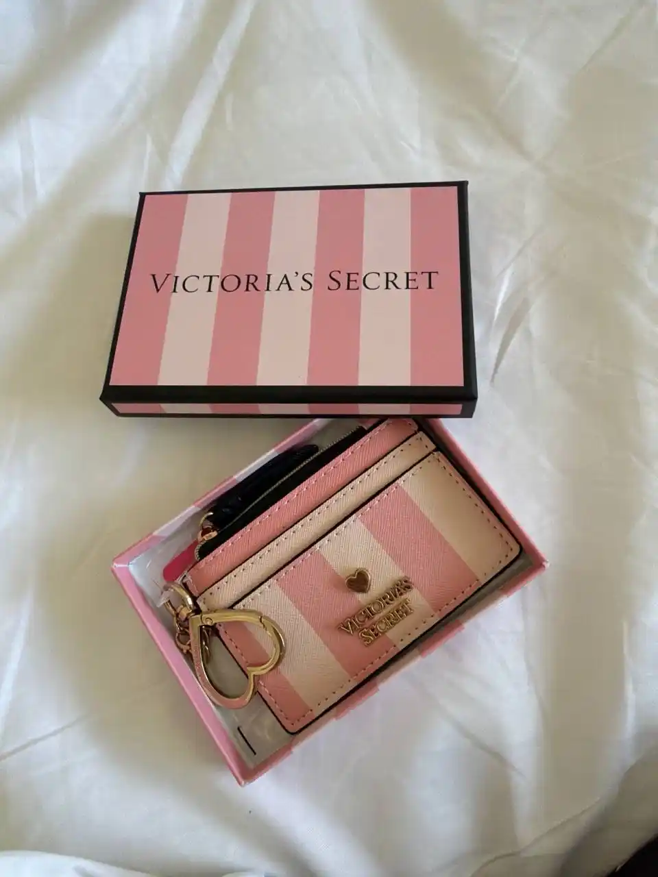 Kartholder, vizitnitsa, kartalar uchun hamyon Victorias Secret