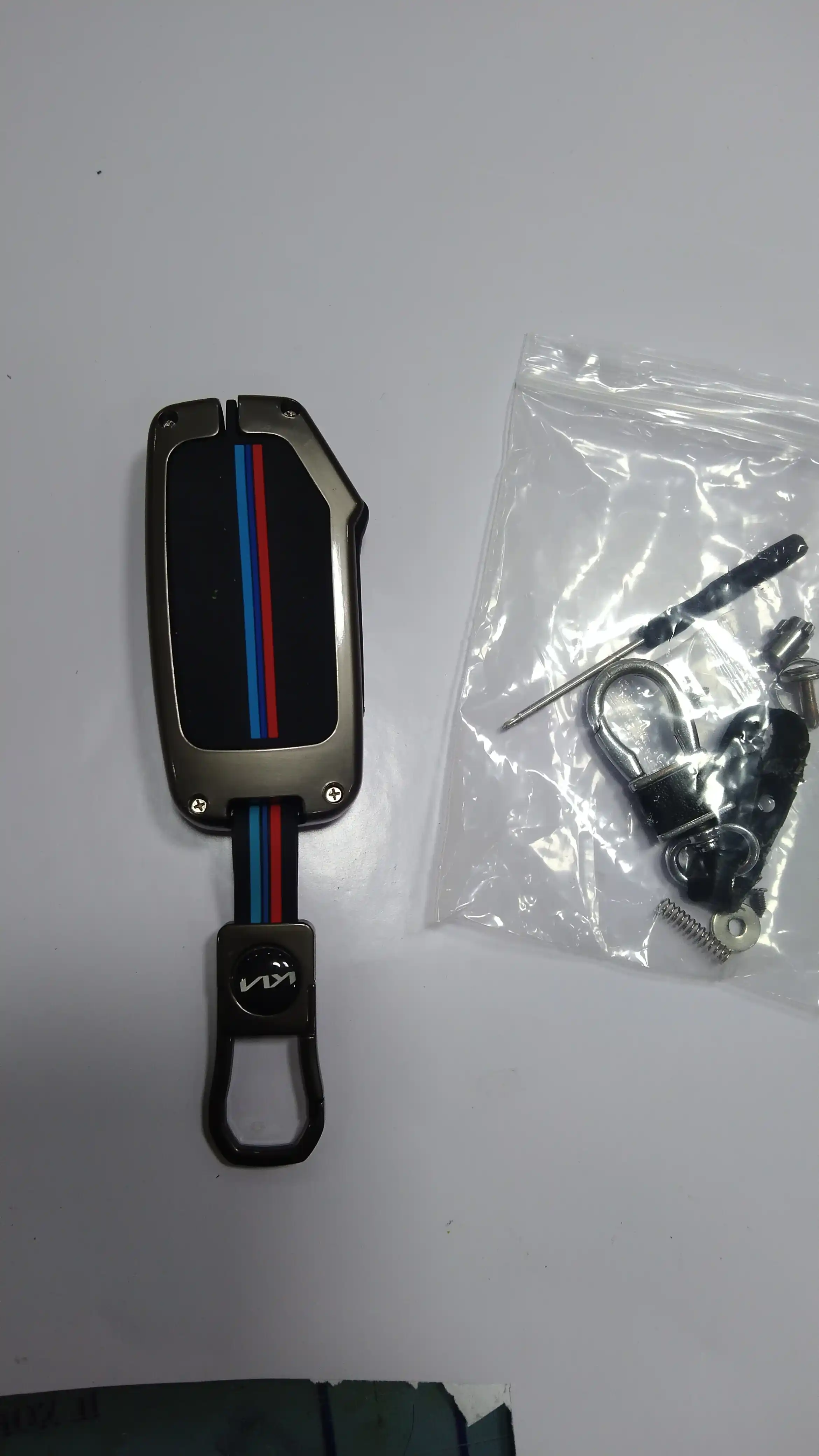 Kia K5 kalit g‘ilofi
