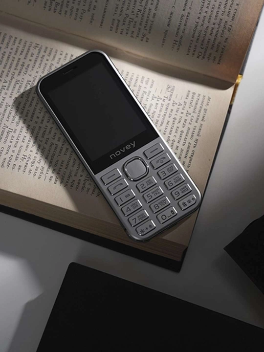 Tugmali telefon Novey S10