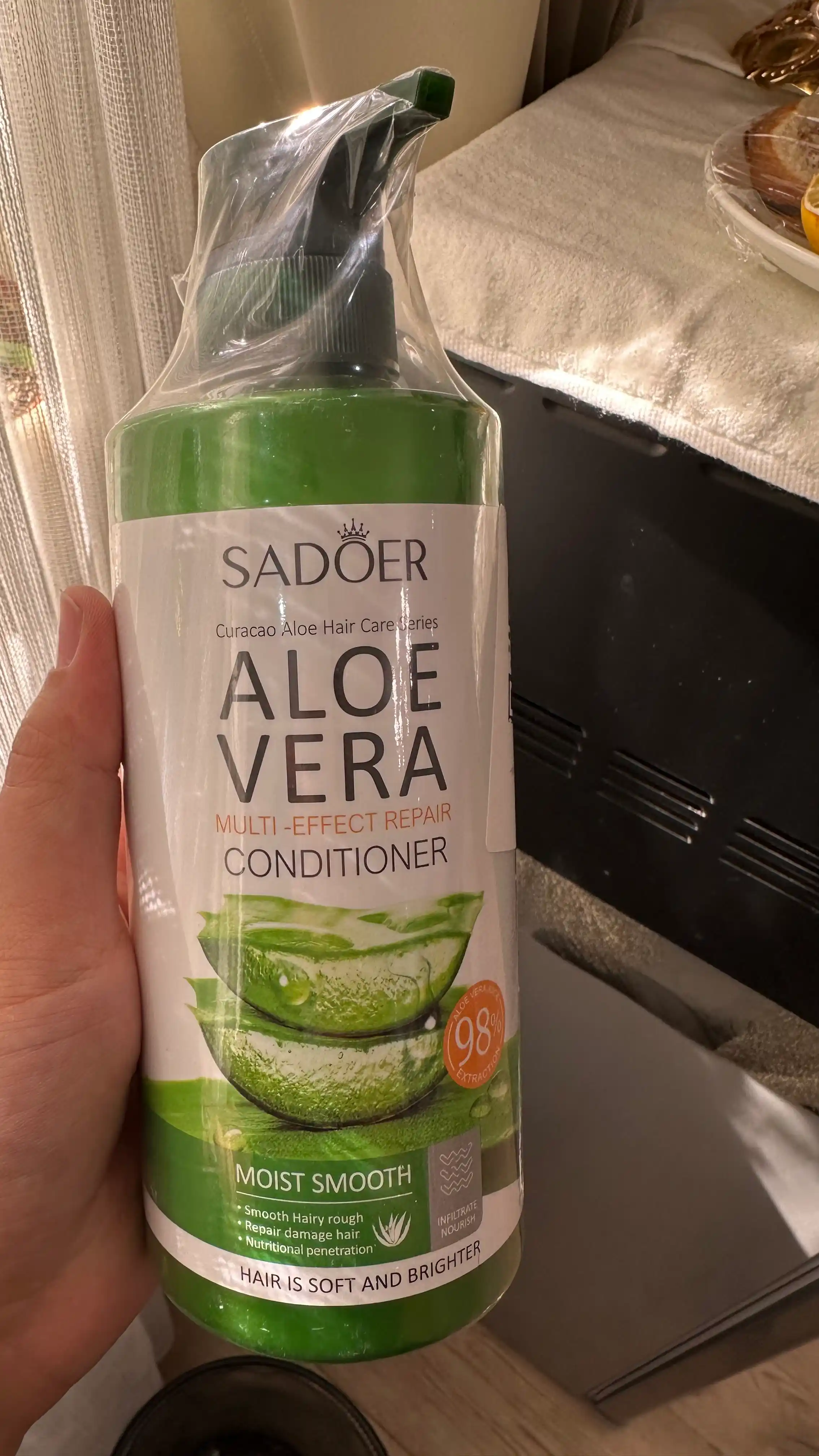 SADOER Aloe Vera ko‘p funksiyali tiklovchi soch konditsioneri, 500 ml