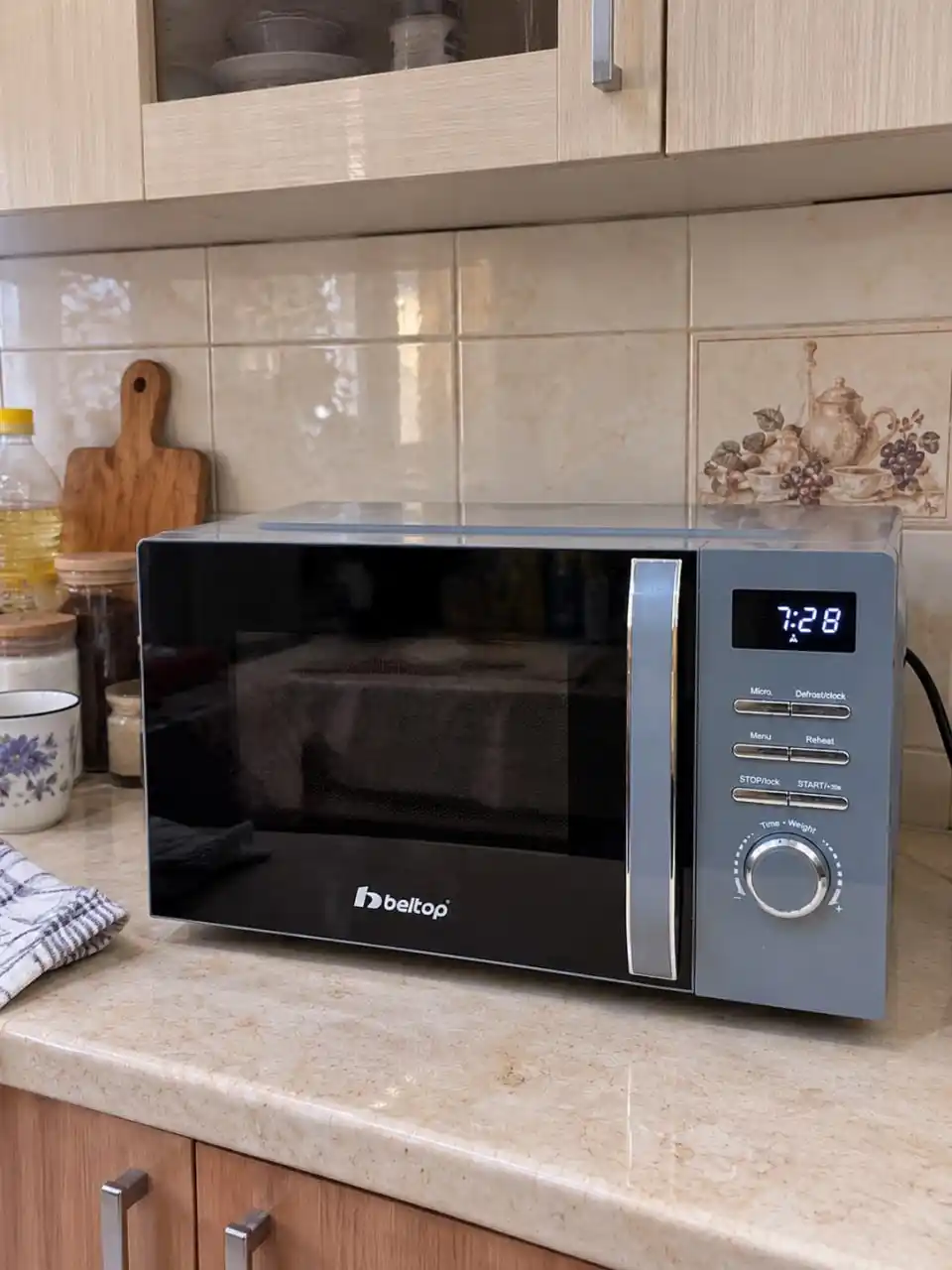 Mikroto'lqinli pech "BELTOP" 20 litr, 700W, biokeramik qoplama, 5 rejim, mikrovolnovka