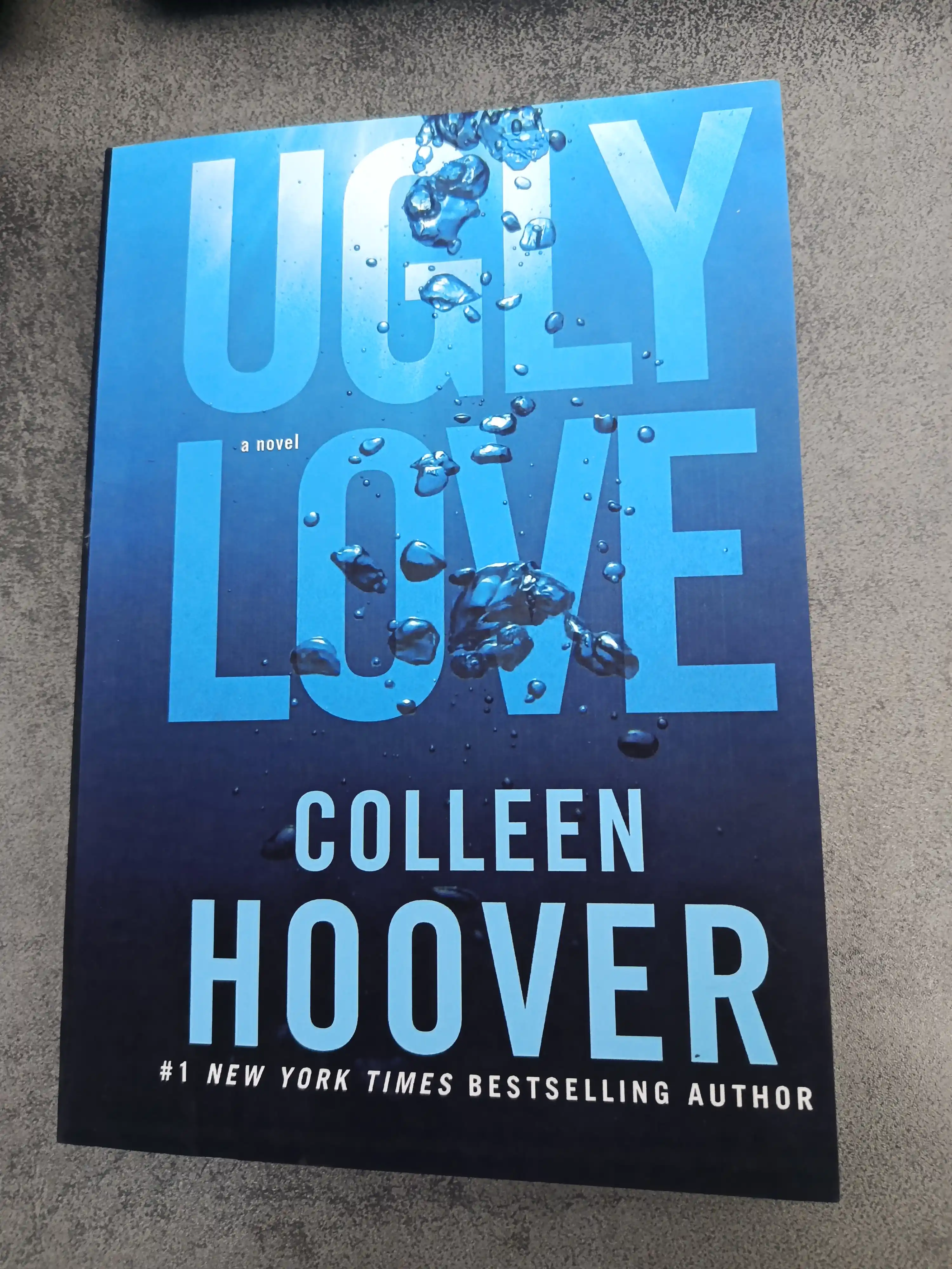 Ugly love, Colleen Hoover, английский язык