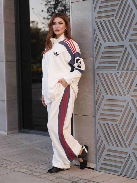 Ayollar sport kostyumi, eksport sifat, Oysho mato, keng shimli, 46–54 razmer