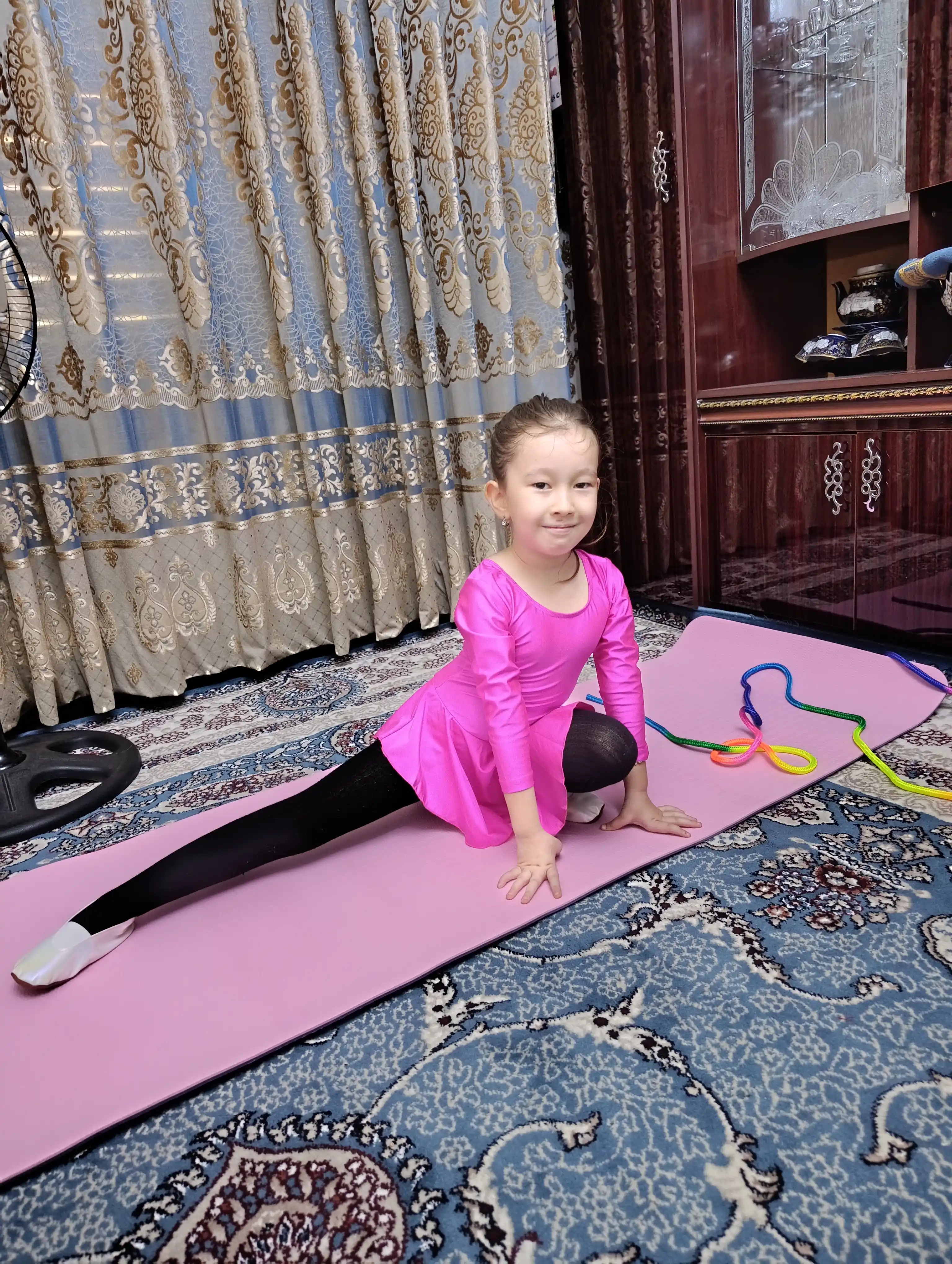 Коврик для йоги и фитнеса TPE, 6 мм, спортивный, гимнастический, нескользящий, подарок