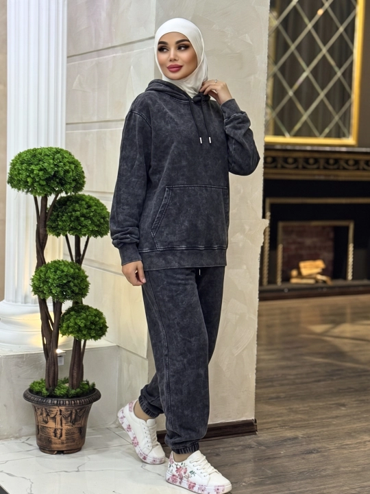Ayollar sport kostyumi, xudi va jogger shim, oversize bichim, varenка effektli, LEON - 