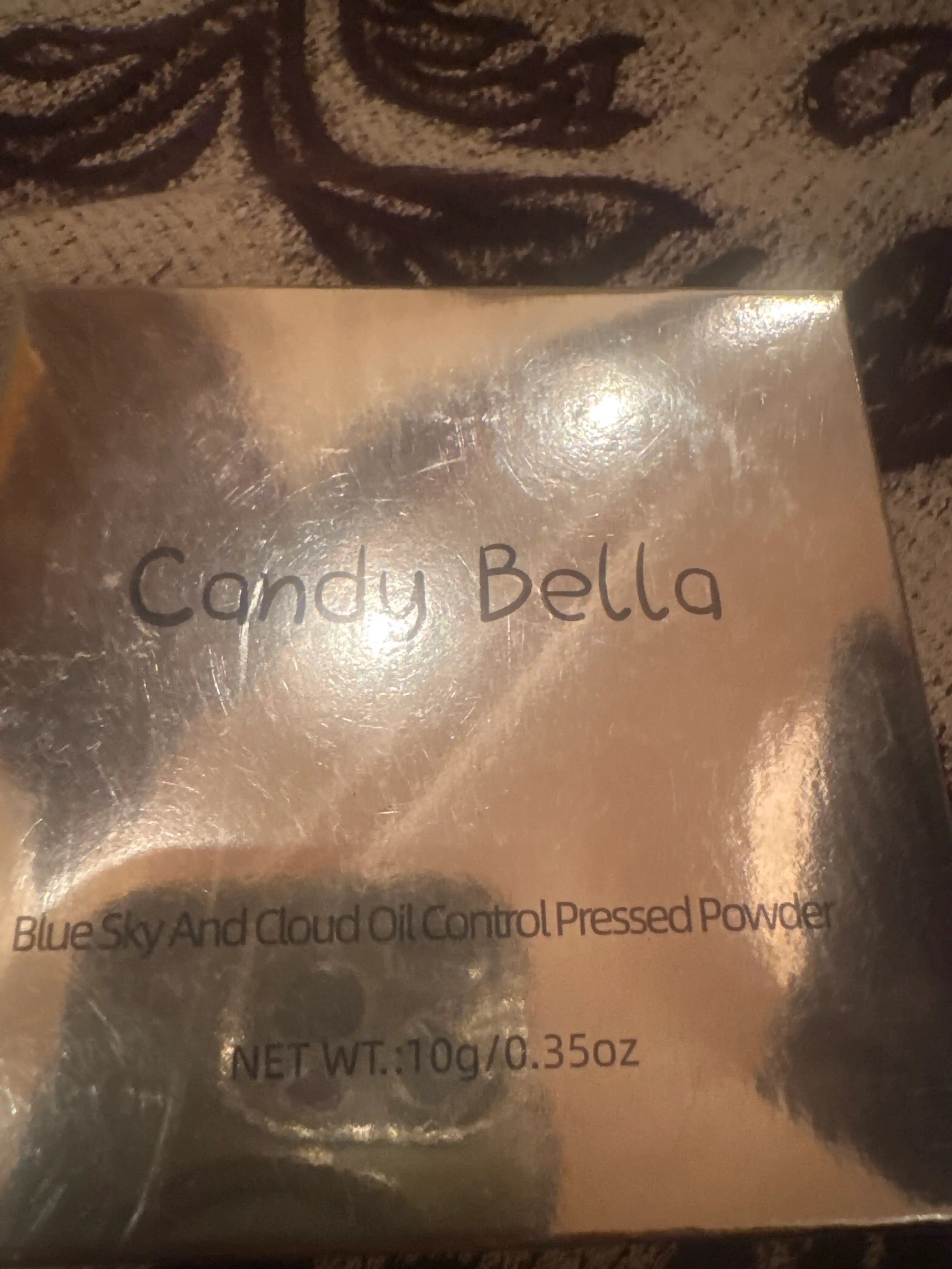 Candy Bella Skin Invisible Air Cushion Foundation 10 г — матирующая прозрачная пудра-крем