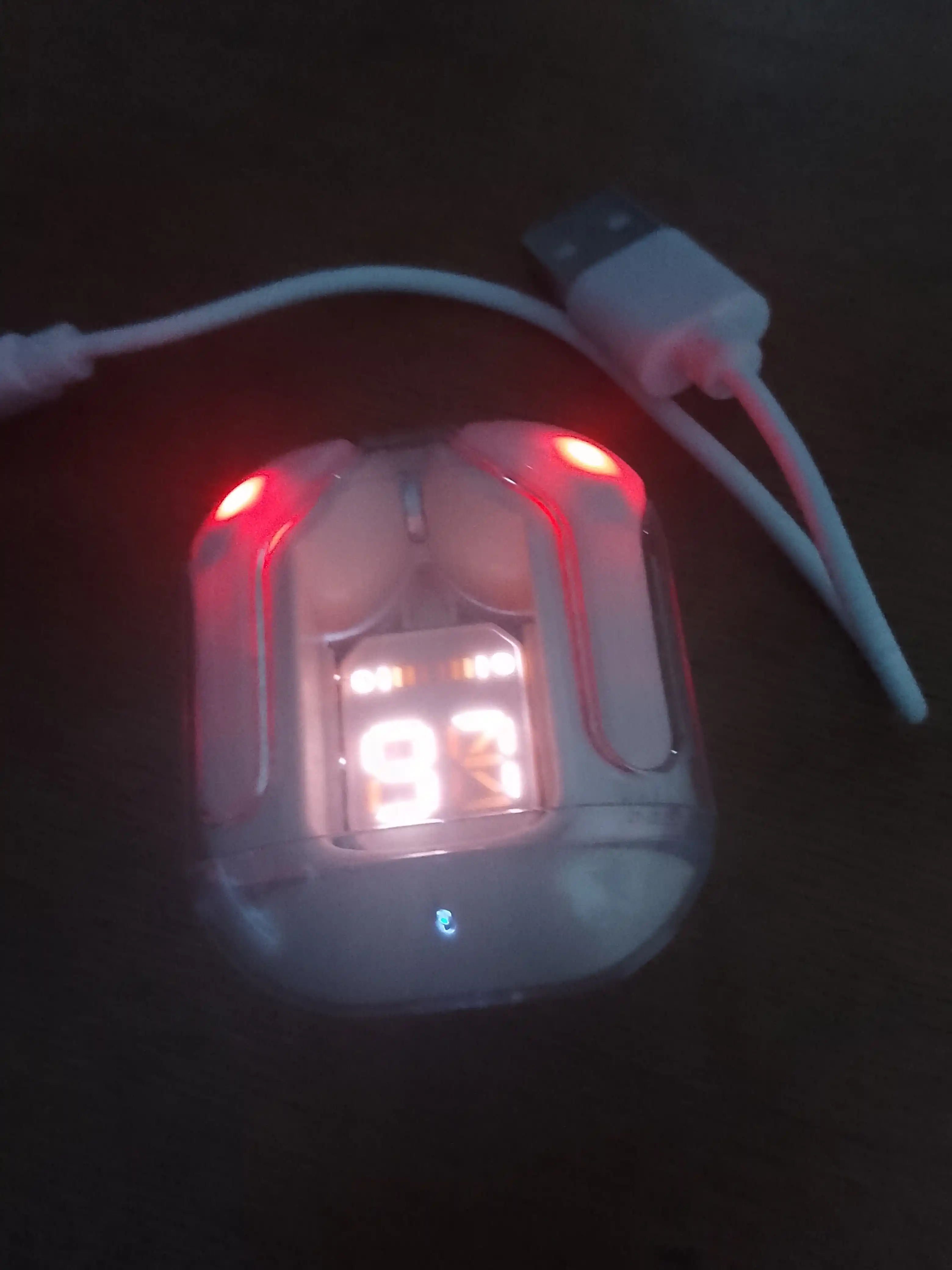LEDdispleyvaTypeCquvvatlashqutisibilanjihozlangansimsizTWSAIBT Bluetooth 5.3 quloqchinlari