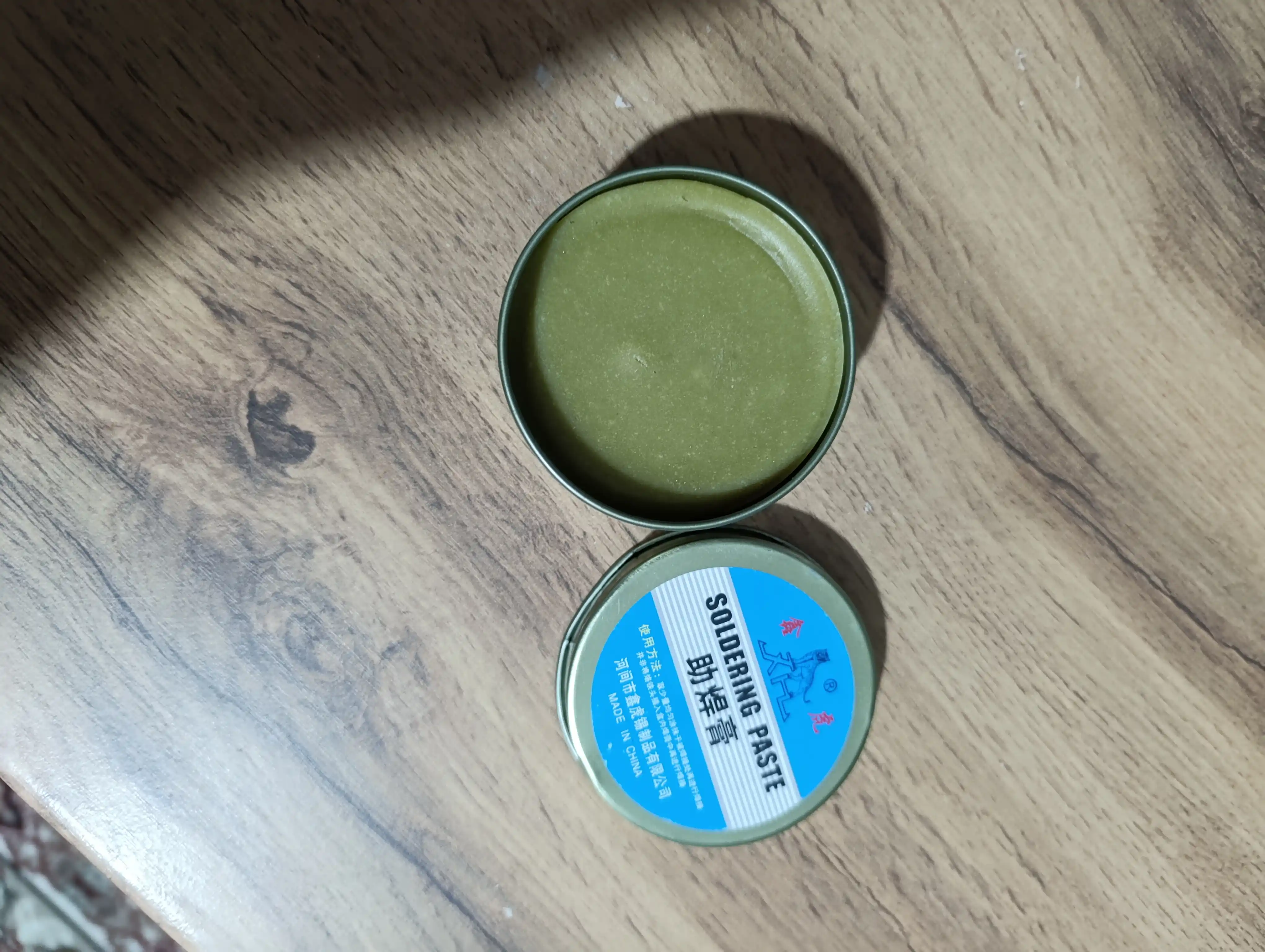 Паяльная паста Solder Paste, 100 гр, для SMD компонентов, чистая пайка канифоль