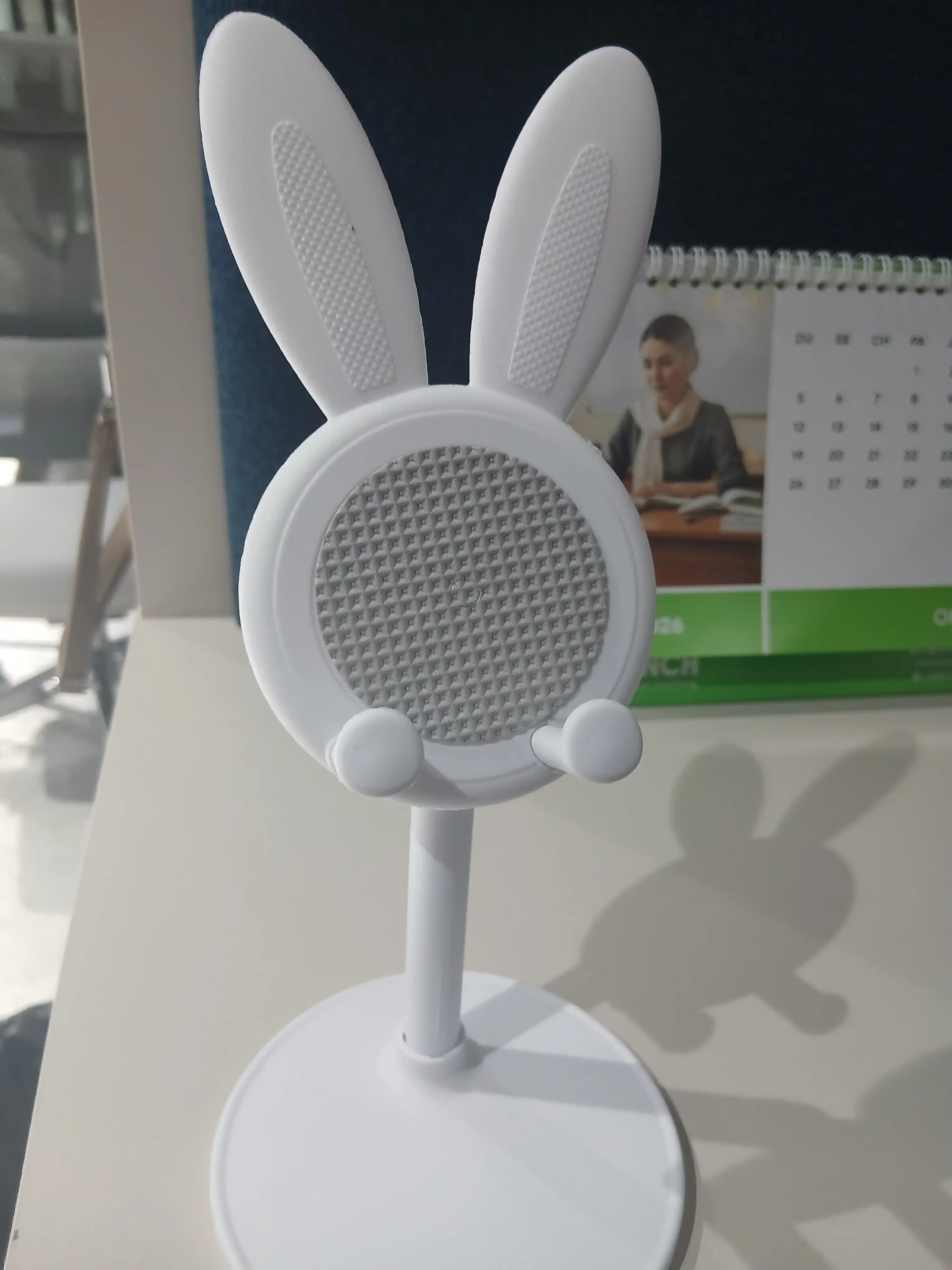 Quyoncha dizaynli sozlanadigan telefon ushlagich