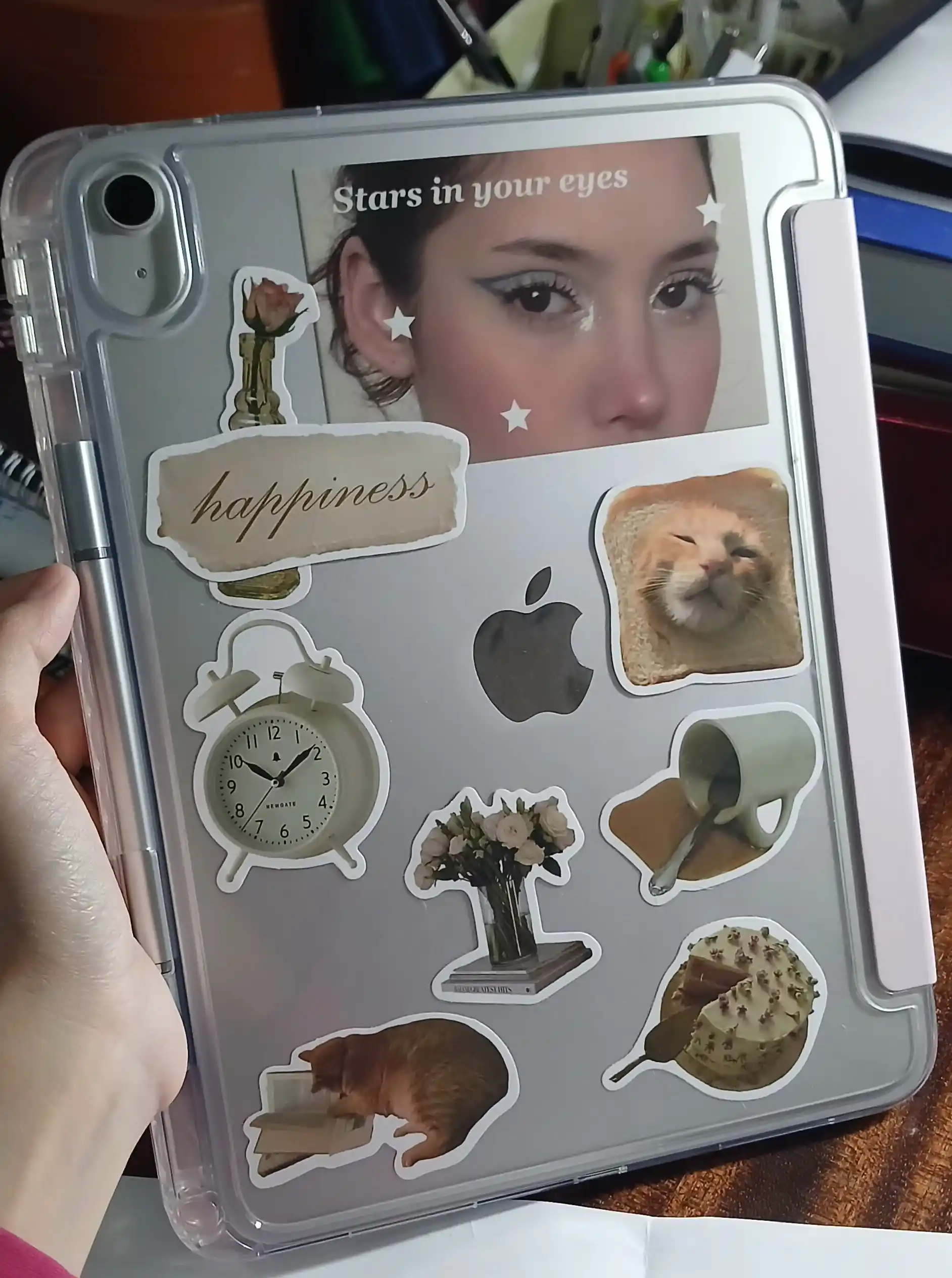 Чехол на iPad 11 A16 с магнитной крышкой, складывается в подставку 5 различными способами