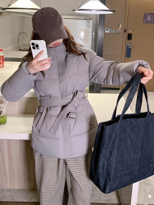 Kurtka ayollar va qizlar uchun qishki issiq kapyushonli, puxovik - UNCHA STORE