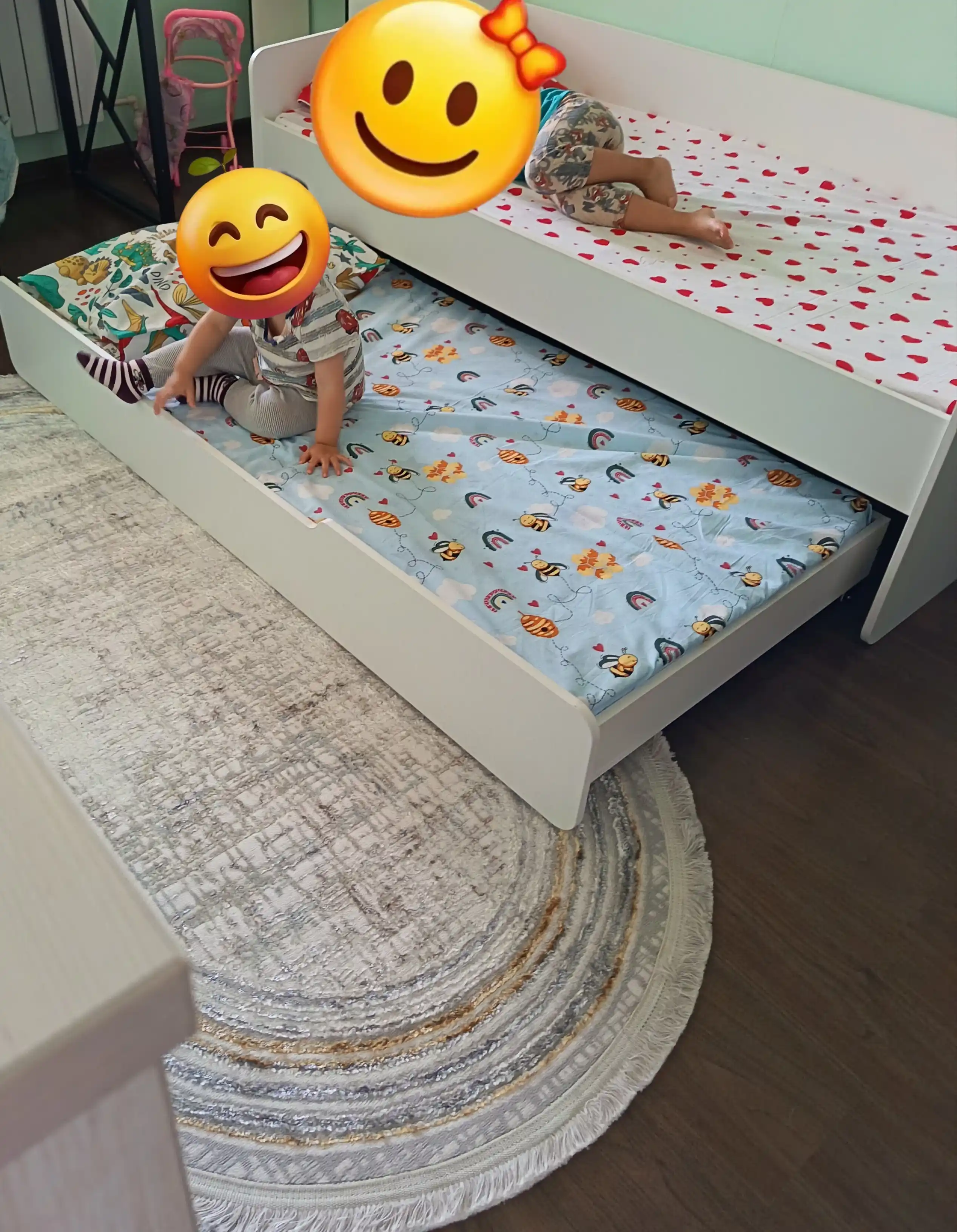 Кровать выдвижная WOODY W25, два спальных места 180×80 и 165×80 см, съёмный бортик
