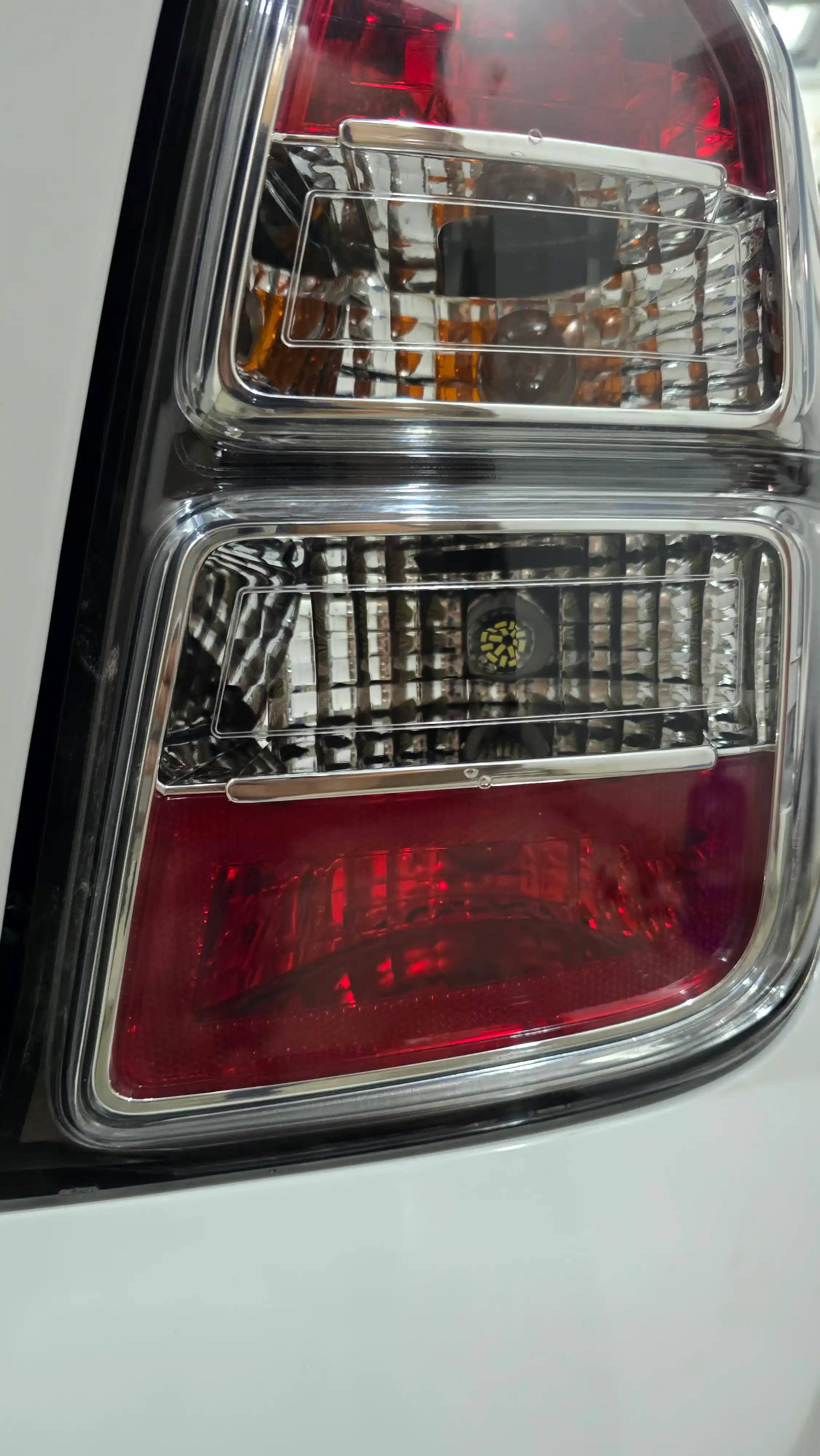 Avtomobil LED lampalar, orqa, kunduzgi ishlaydigan, burilish signallari