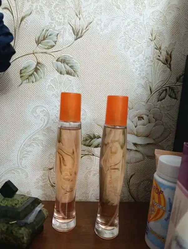 Ayollar uchun Avon Summer White Sunset Xushbo'ylangan suv yengil yozgi xushbo‘y hid, 50 ml