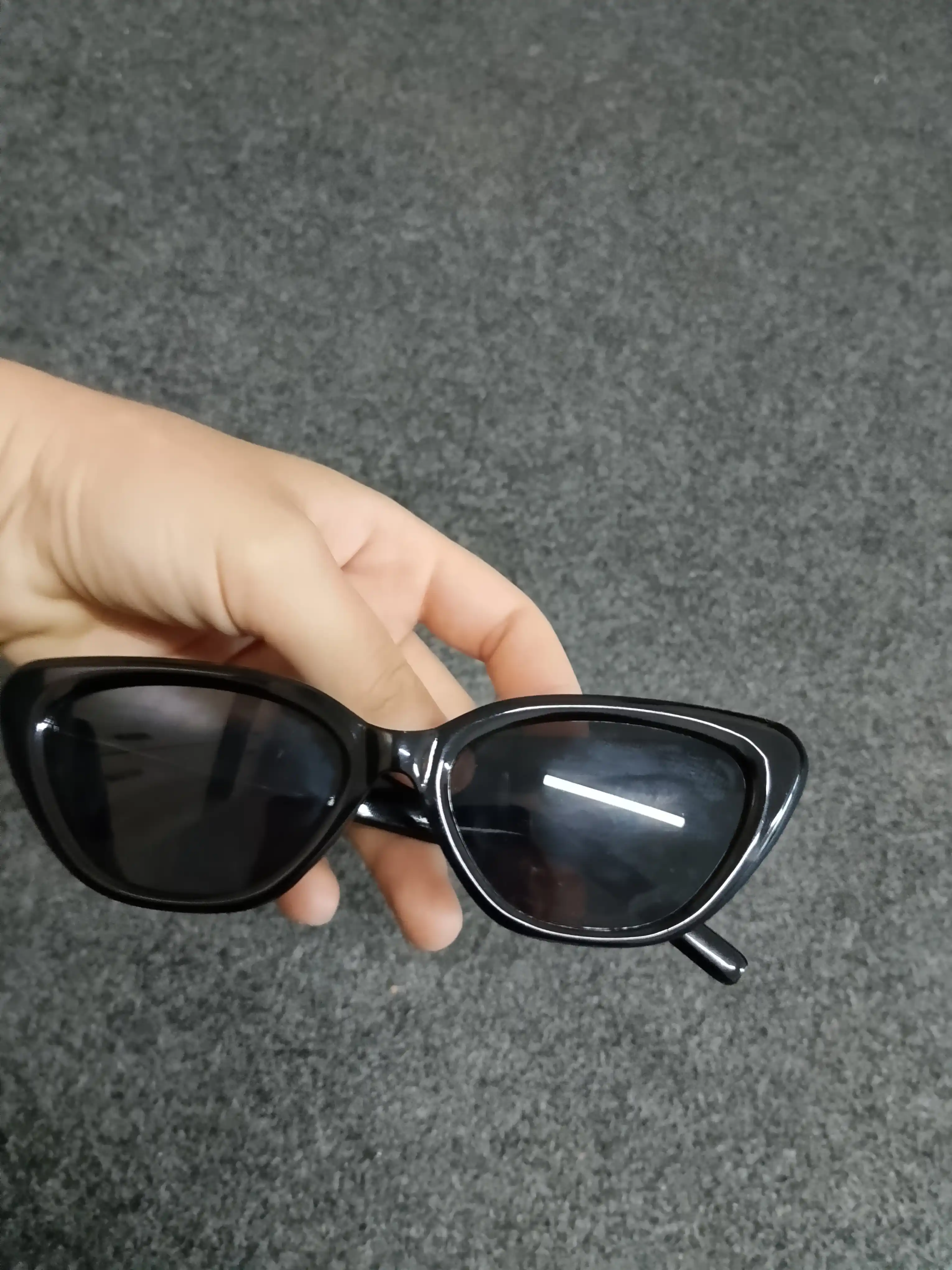 Ayollar quyoshdan saqlovchi mushuk ko‘zli ko‘zoynak, tor retro model, yoz uchun