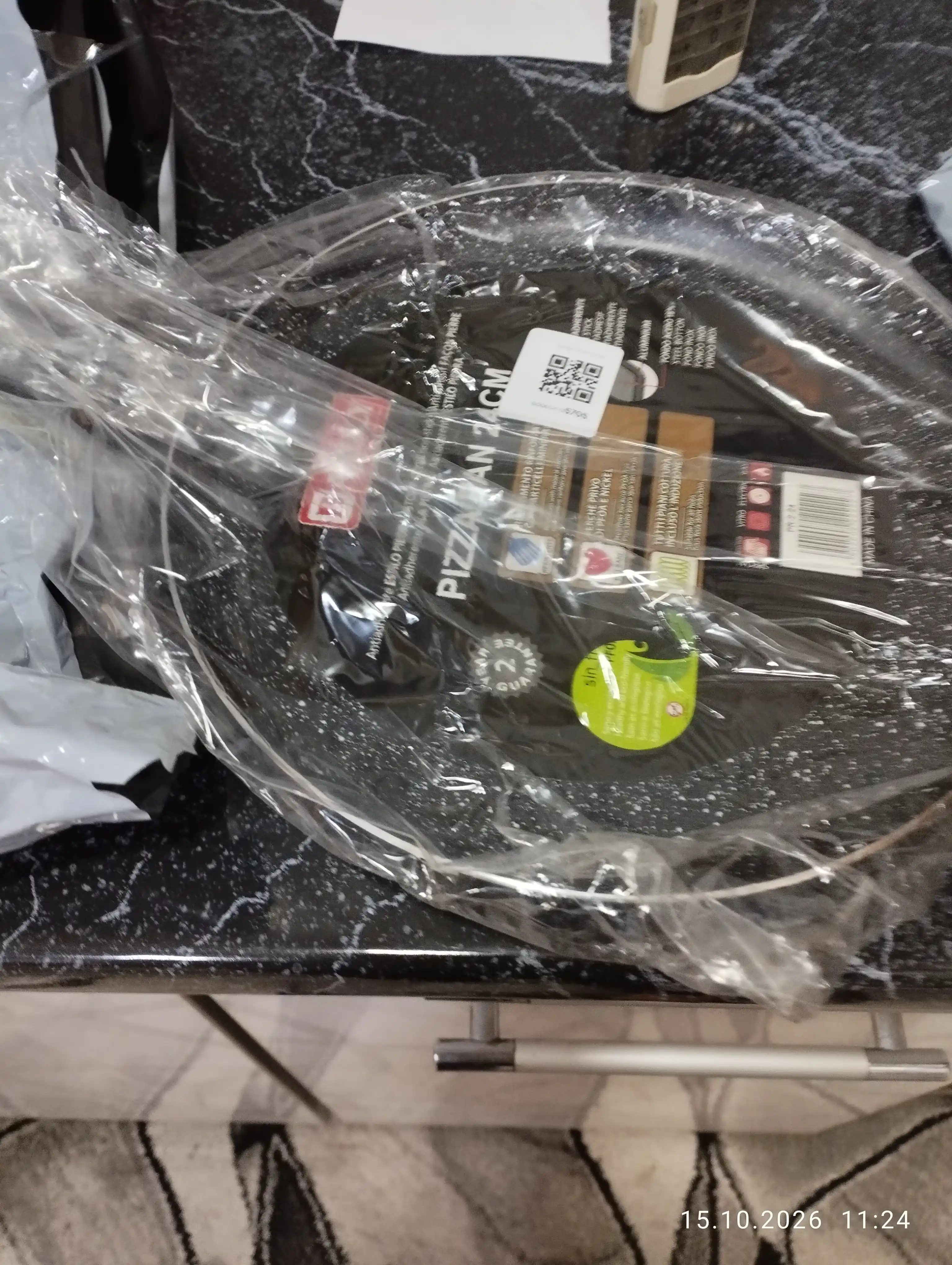 Blinnitsa tagiga olmaydigan quymoq va blinchiklar uchun tova, cheti past, 24 sm