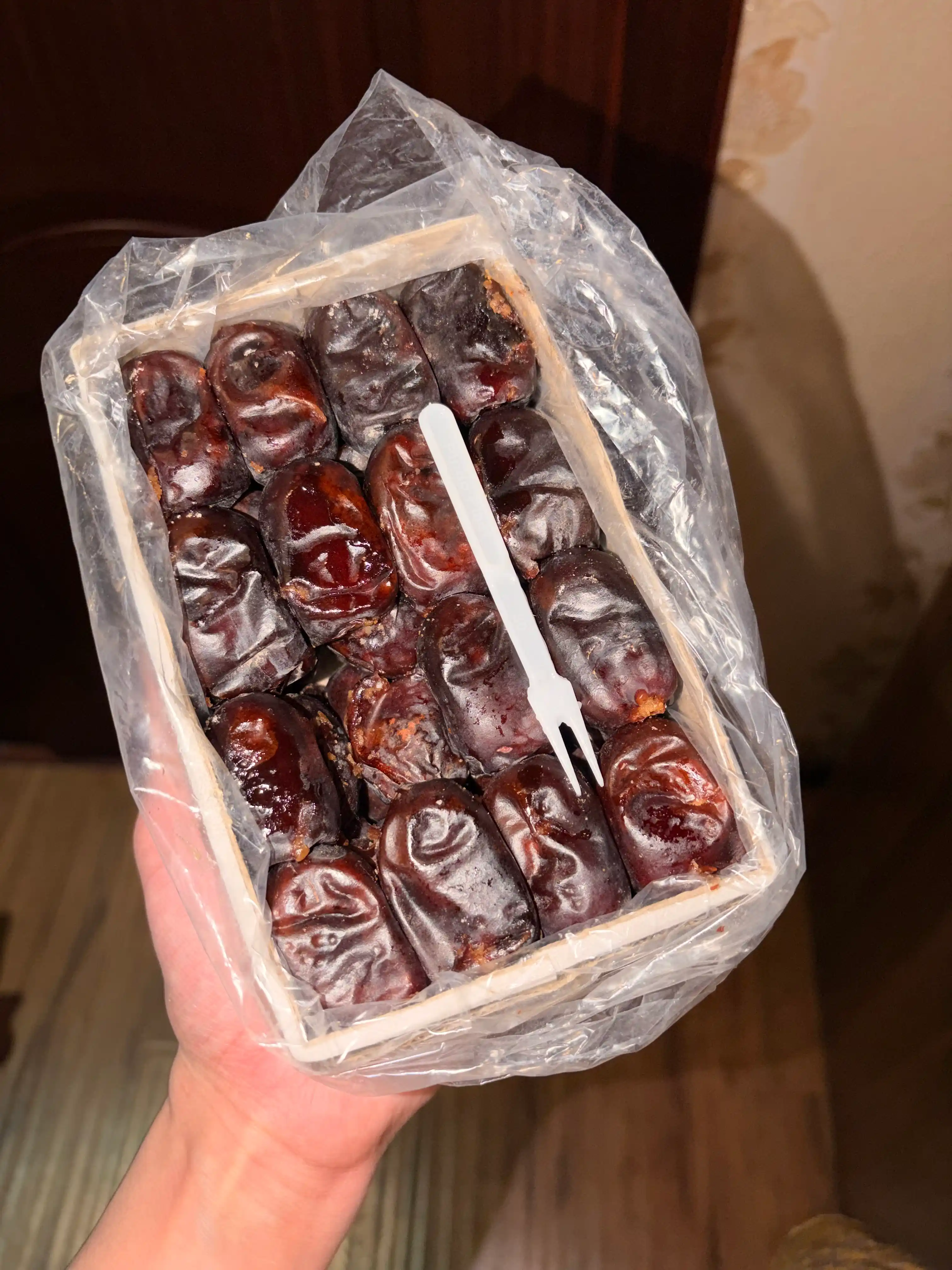 Eronning MAZAFATI navli xurmosi (200g/500g/550g/600g/700g), xurmo