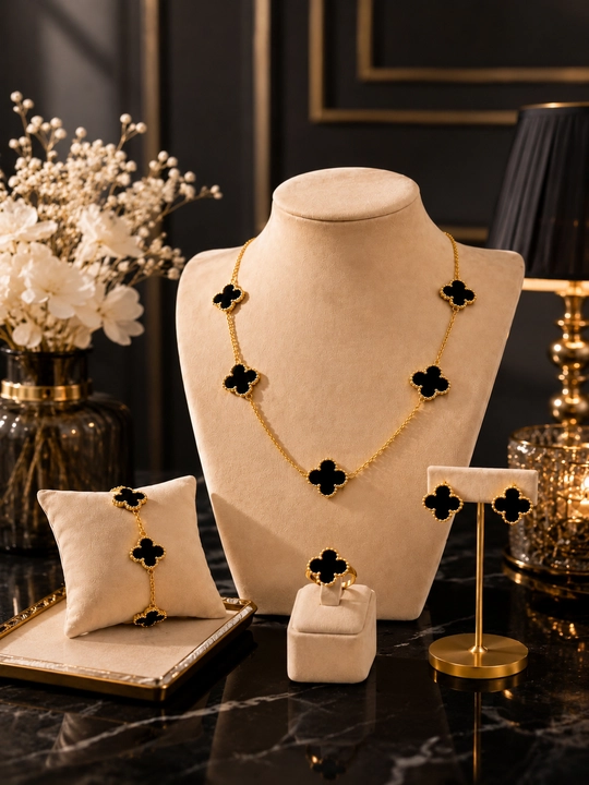 Комплект украшений 4 в 1 Van Cleef - 