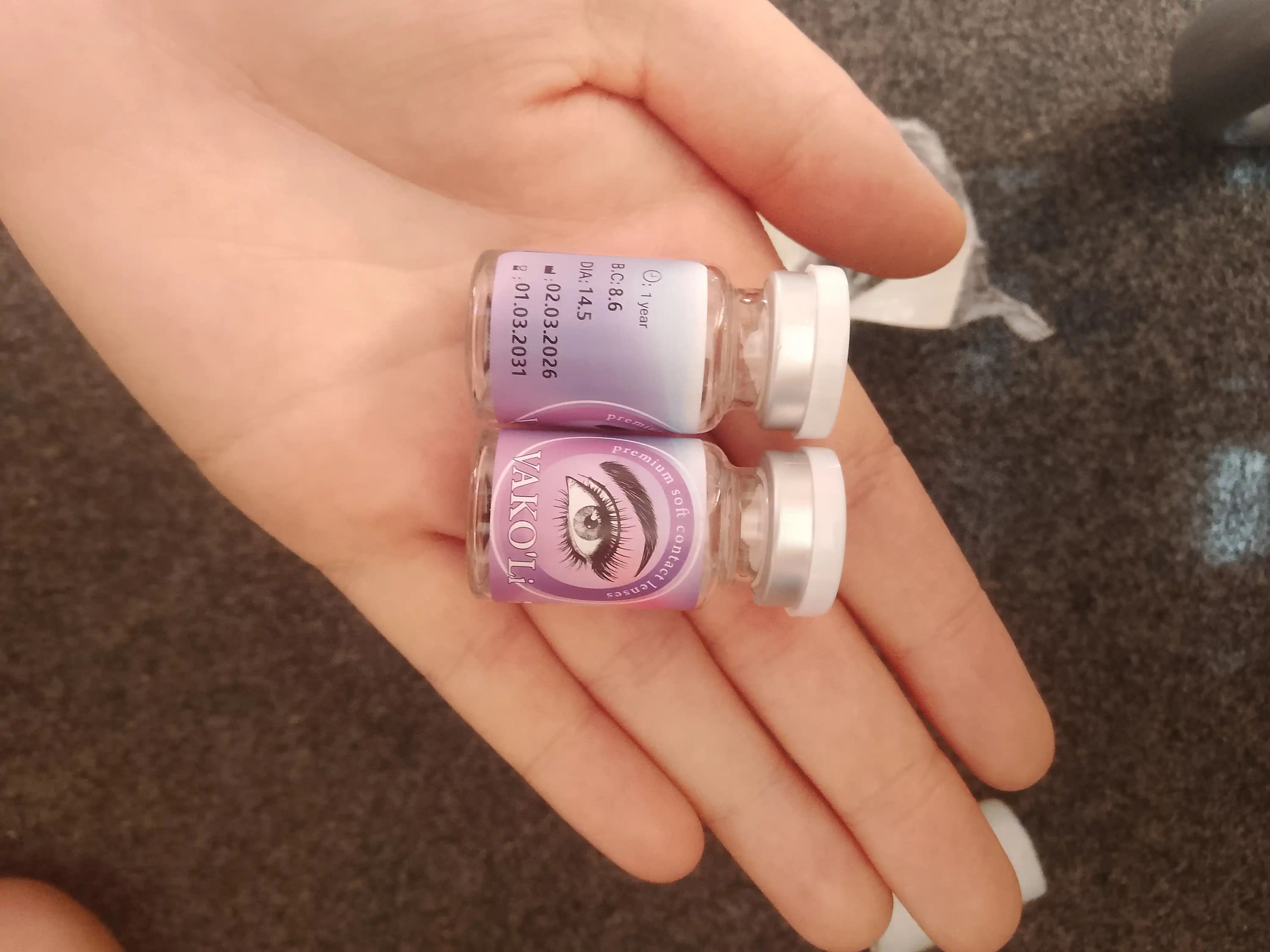 Rangli kontakt linzalar, qora, kariy, kulrang, dioptriyali, go‘zallik va ko‘rish