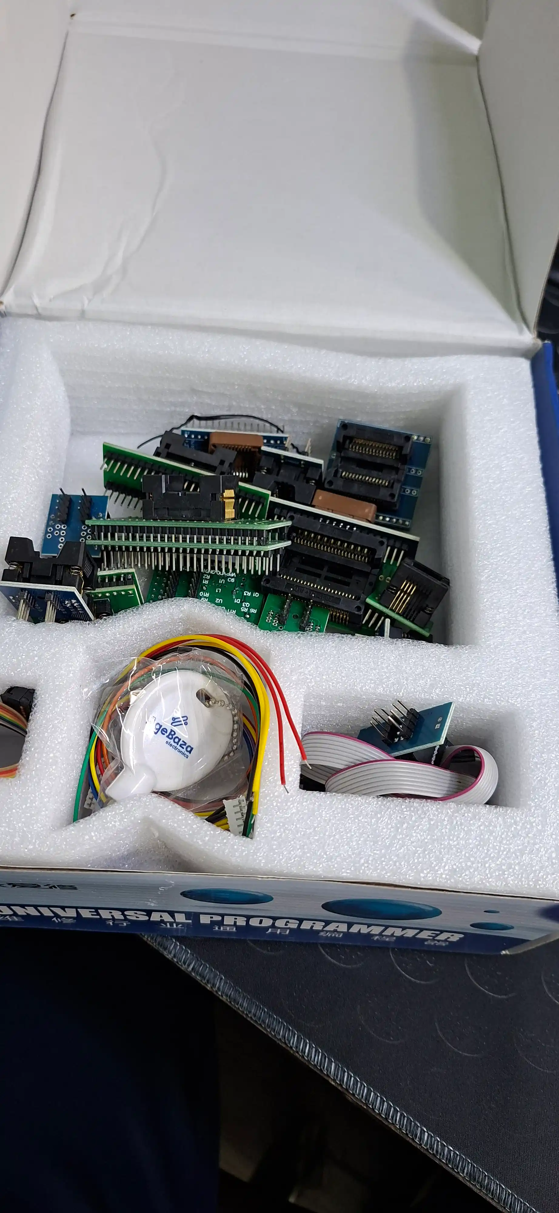 RT809H Flash dasturlovchi EMMC NAND + 21 adapter, kabel bilan to‘plam