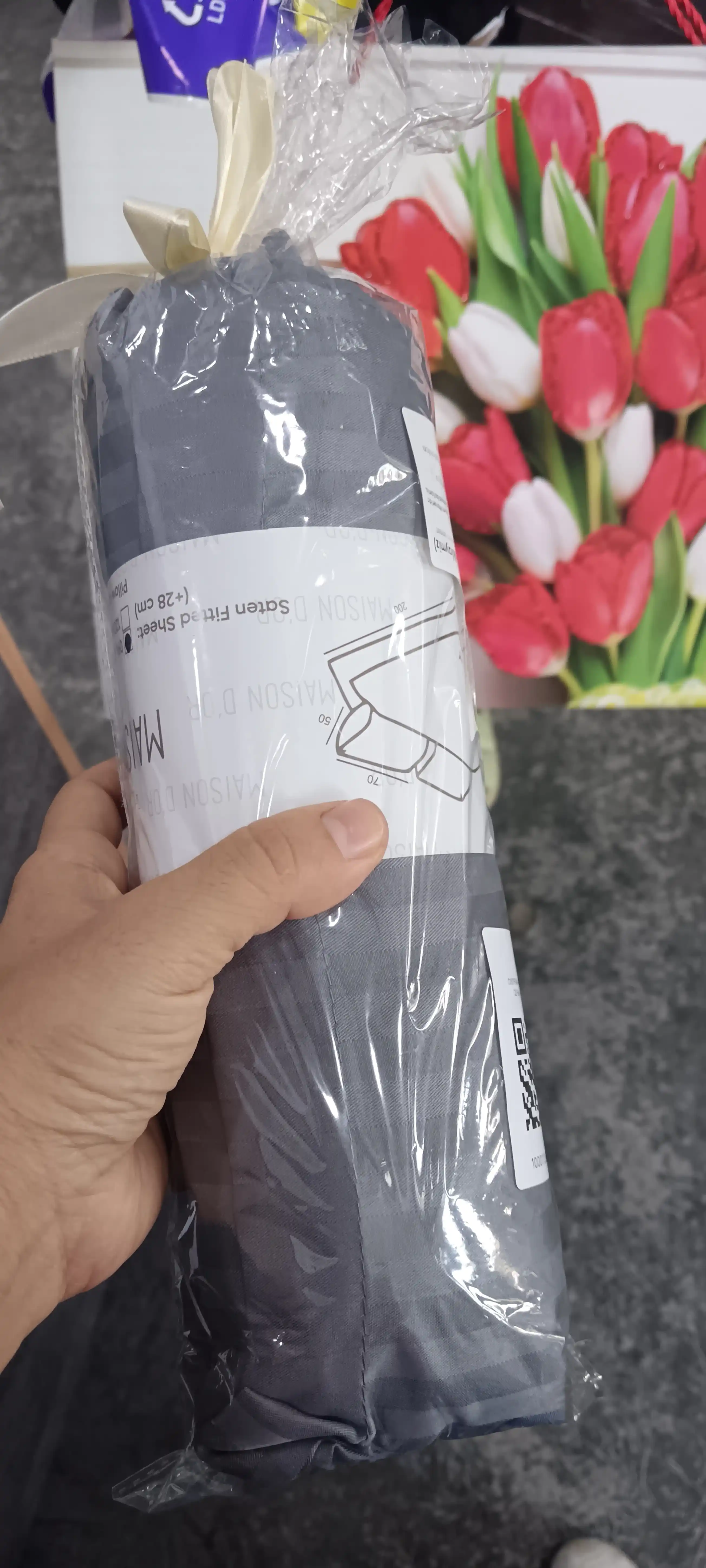 Простыня на резинке , с наволочками , односпальные и двуспальные все размеры