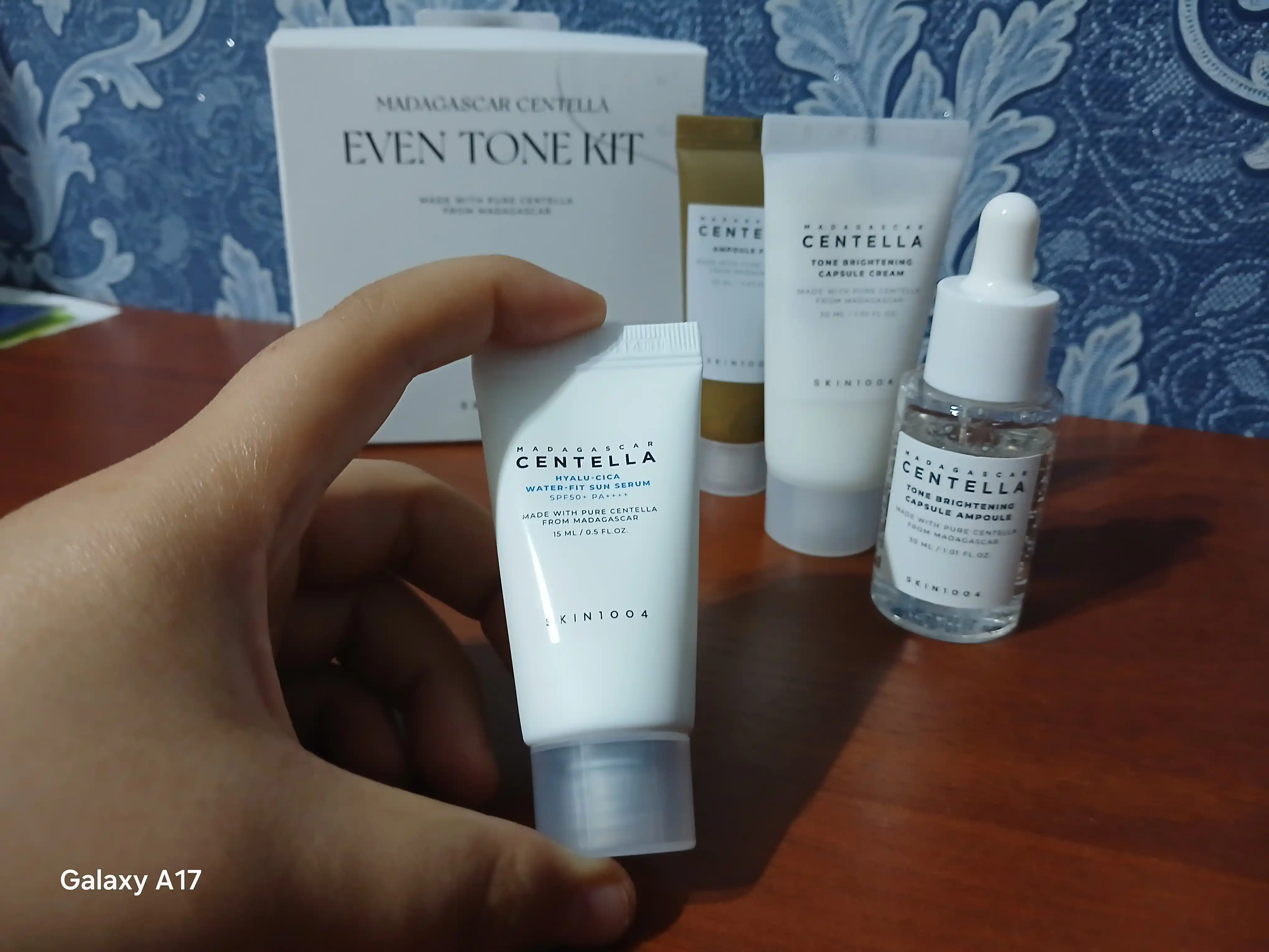 Набор для лица SKIN1004 madagascar centella travel kit