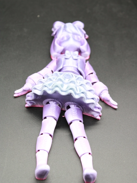 "Qizaloq" harakatlanuvchi 3D-qo'g'irchoq, antistress figura, qizlarga sovg'a - 