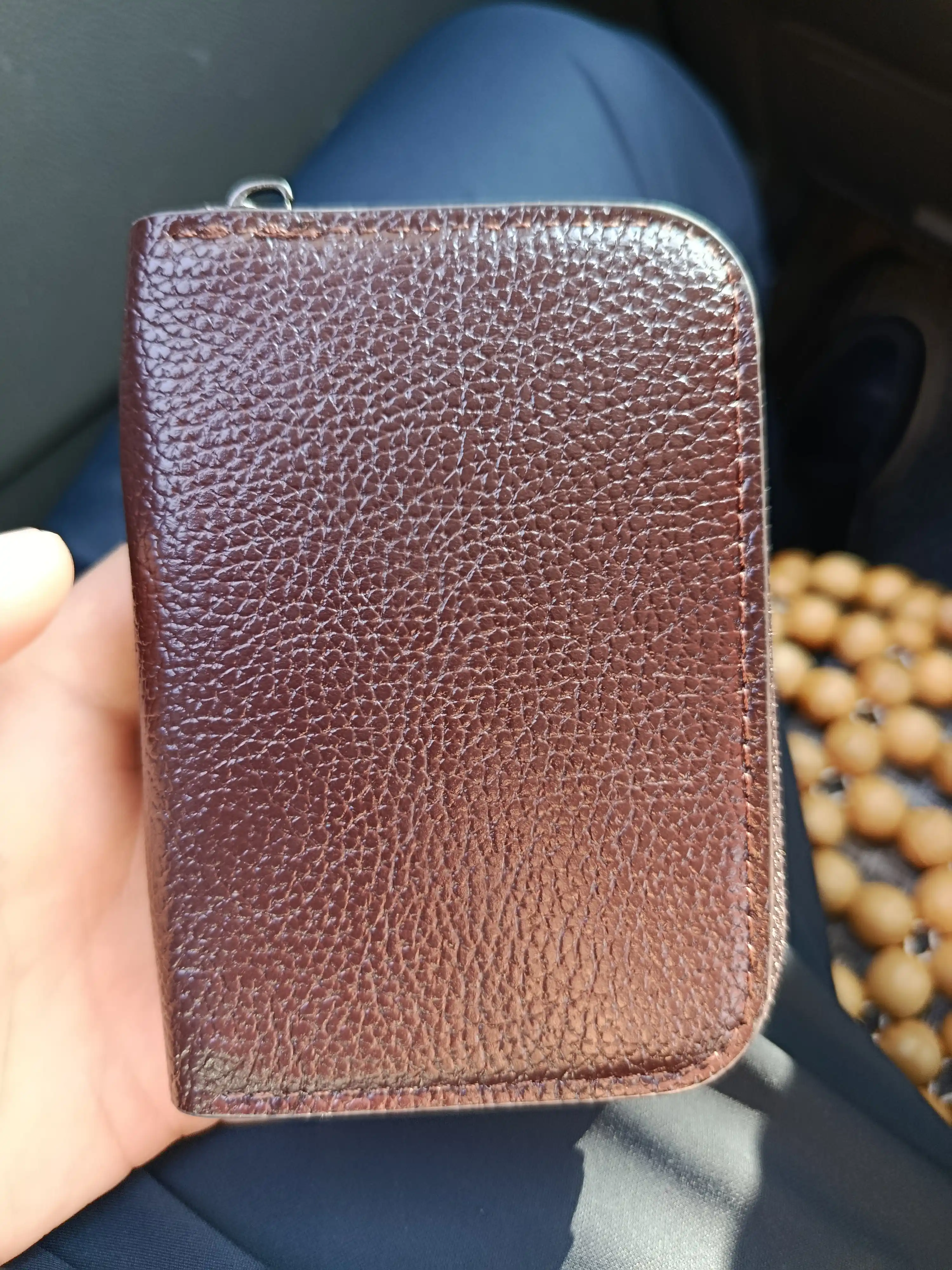 Hamyon, karta saqlagich, O‘lchami 11 sm x 8 sm