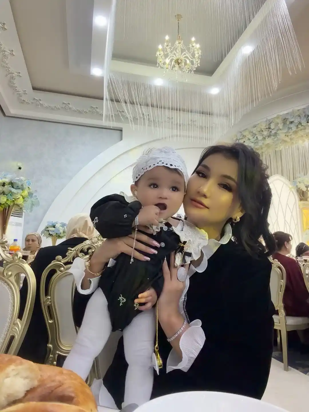 Комплект 3 в 1 для девочек: боди, носочки, повязка на голову, осенняя коллекция