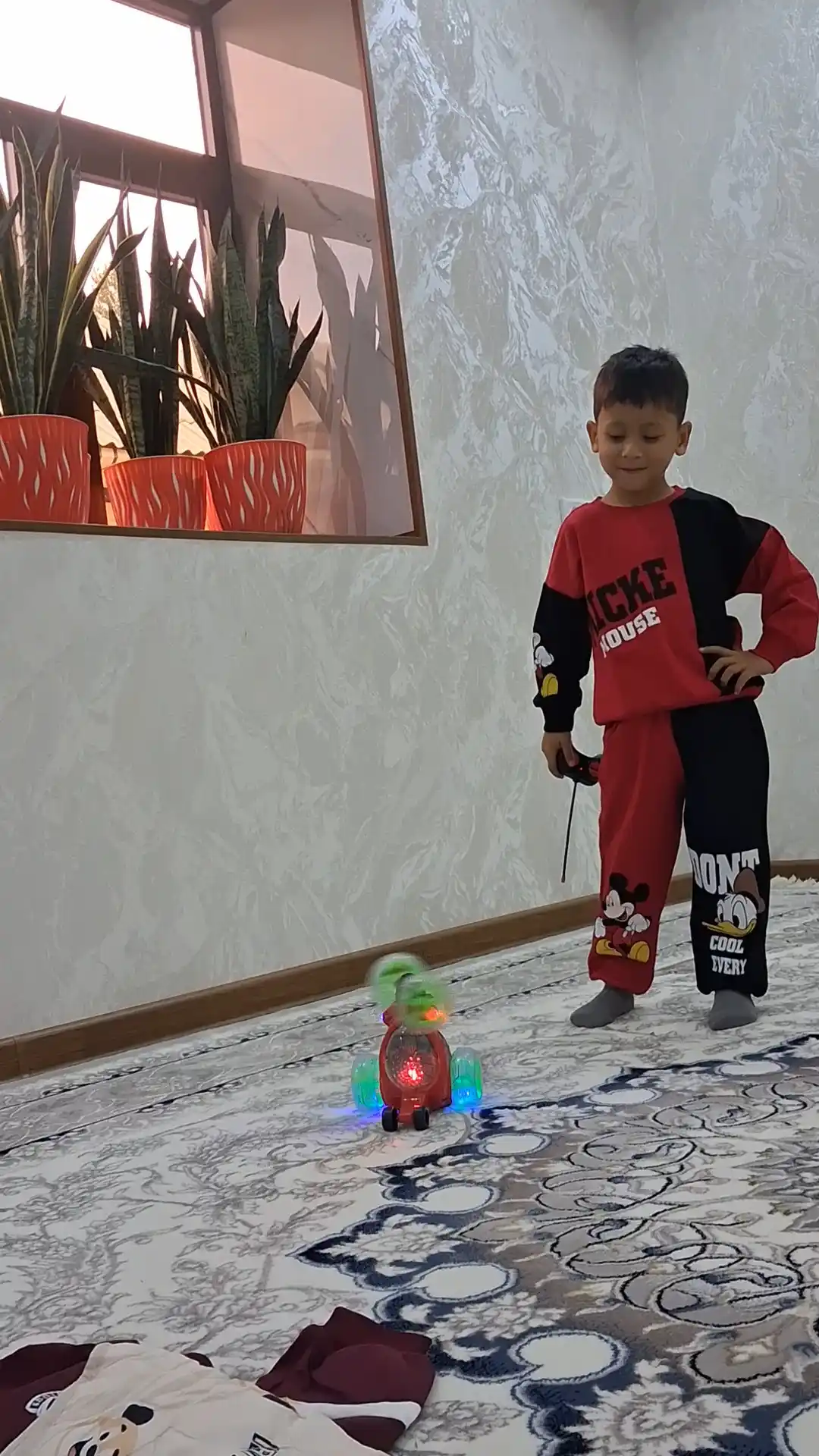 O‘g‘il bolalar uchun sport kostyumi, 100% paxta, 2-7 yoshga mo‘ljallangan