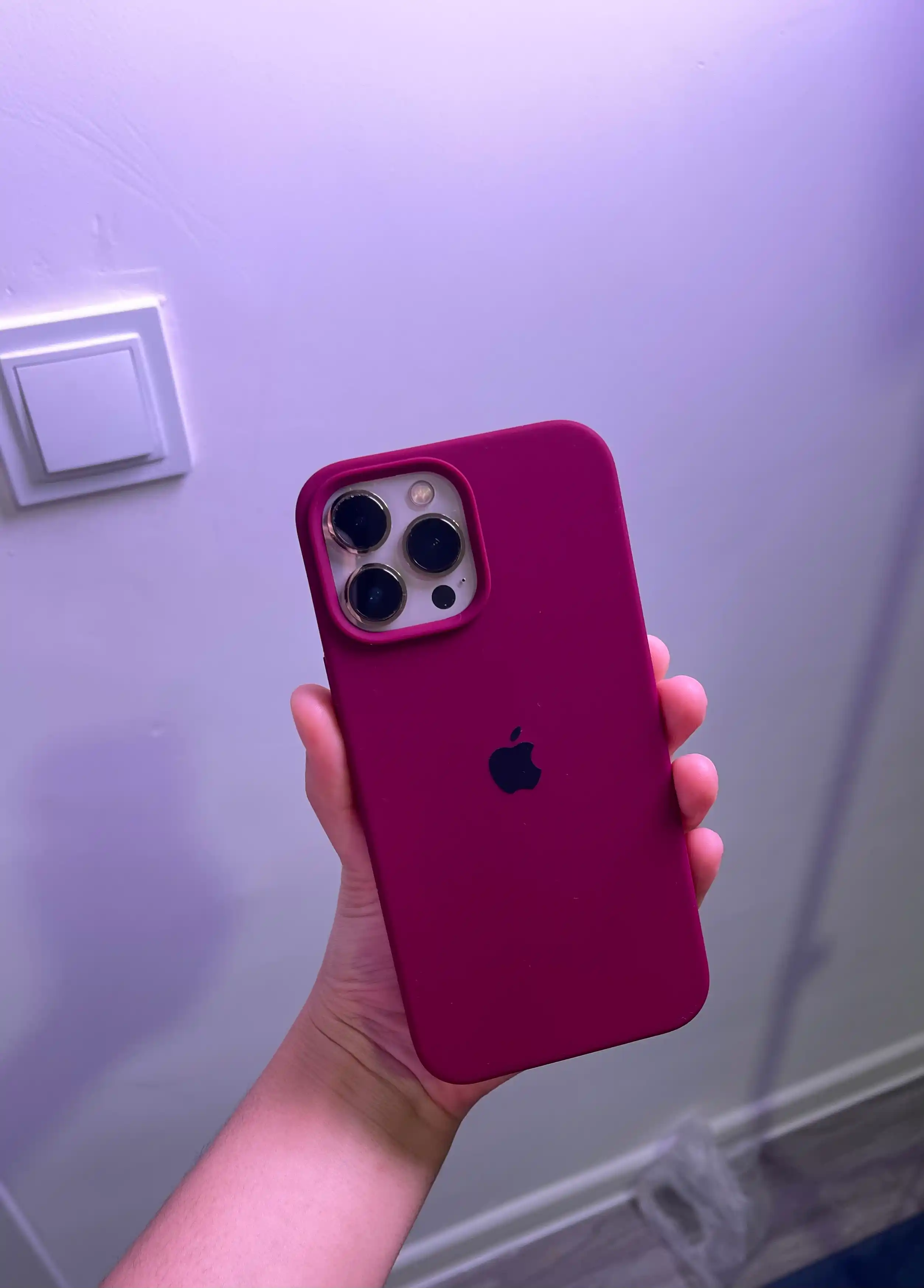 Чехол на айфон — силиконовый чехол для iPhone 11, 12, 13, 14, 15, 16, 17 Pro и Pro Max