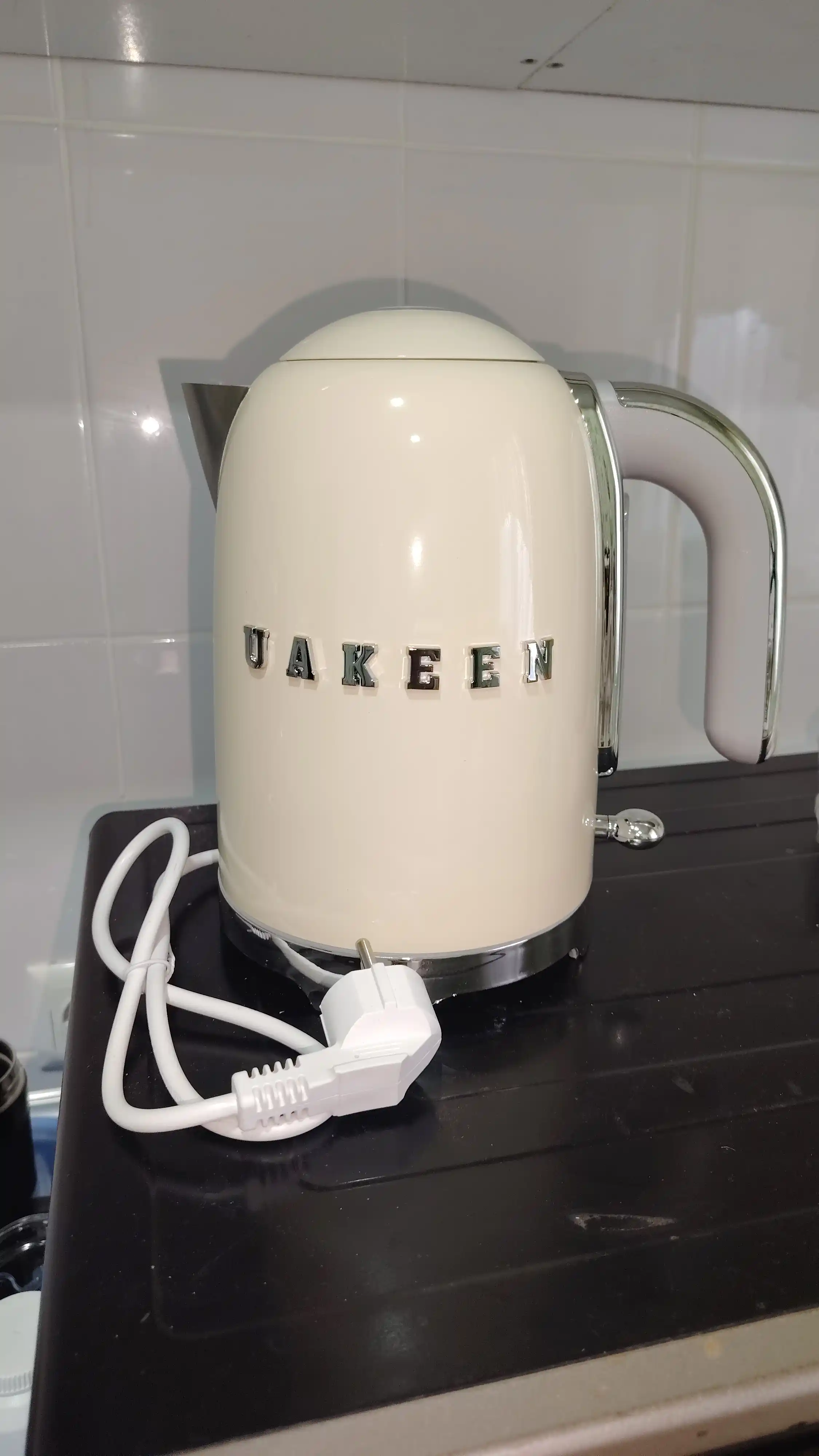 UAKEEN elektr choynagi 2 l, 2200 Vt, po‘latdan yasalgan, avtomatik o‘chadigan
