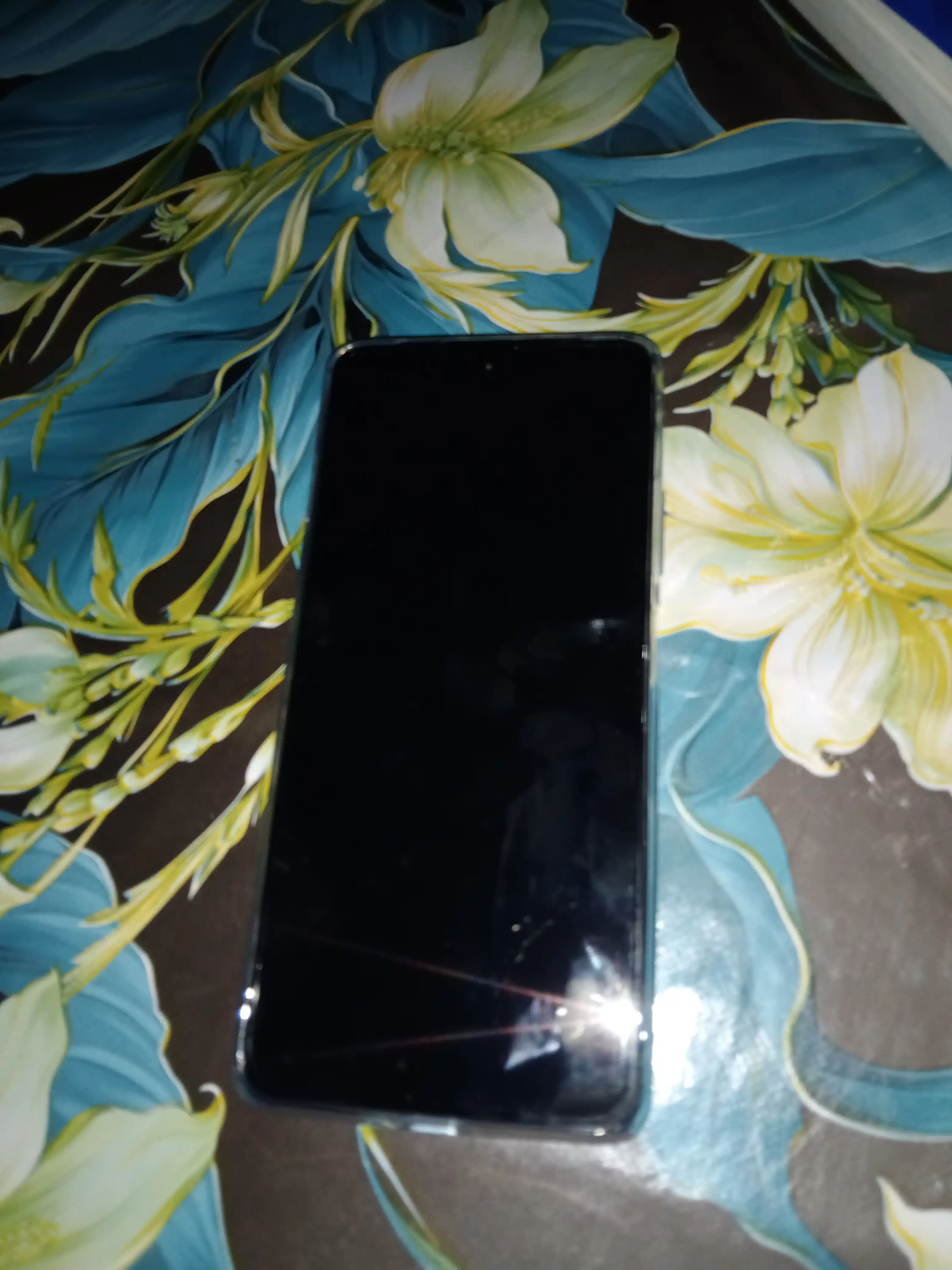 Telefon Huawei Nova Y74 4G, 50+8MP, 6620 mAh 40 Vt, 90 Gs 6,67" UzIMEI