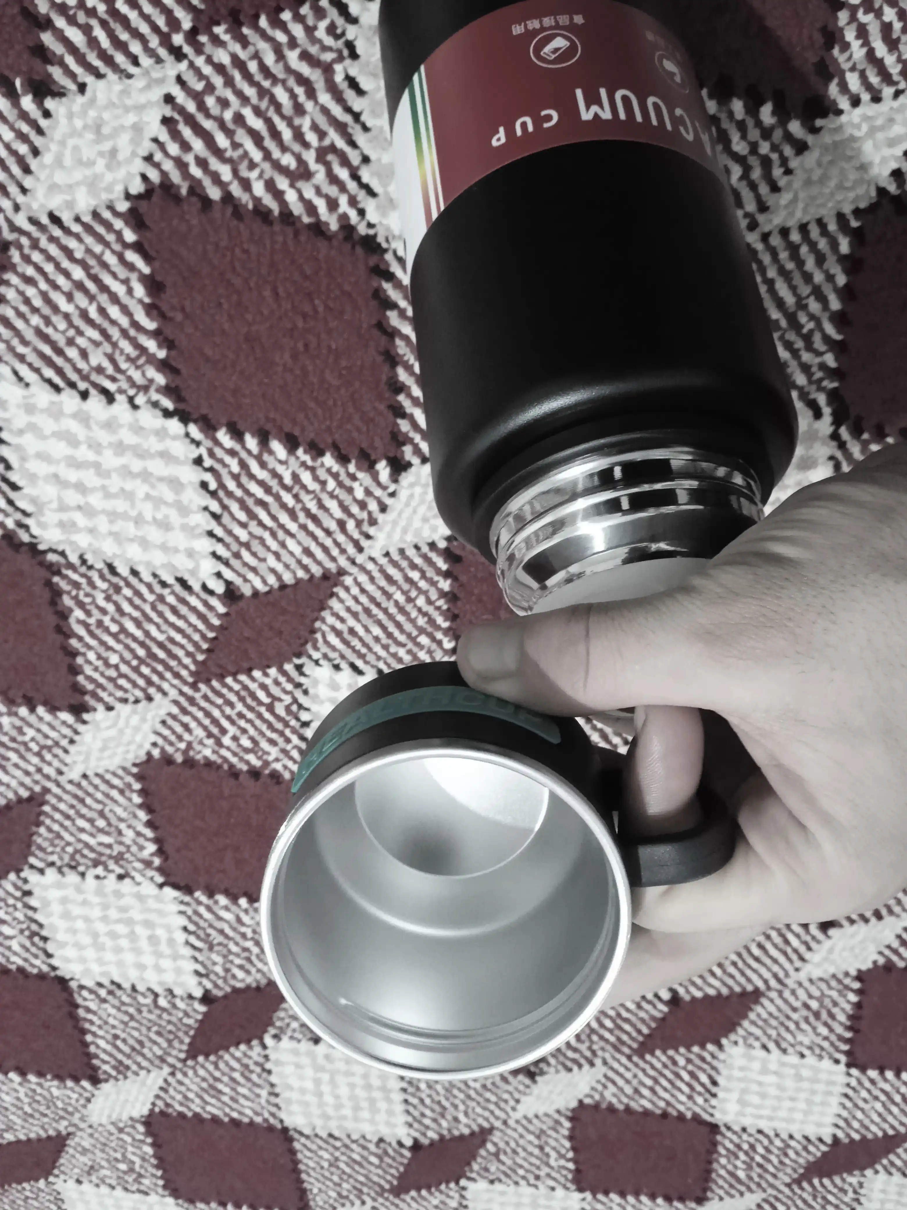 Termos vakuumli  800-500 ml, issiq sovuq ichimliklar uchun, zanglamaydigan po‘lat