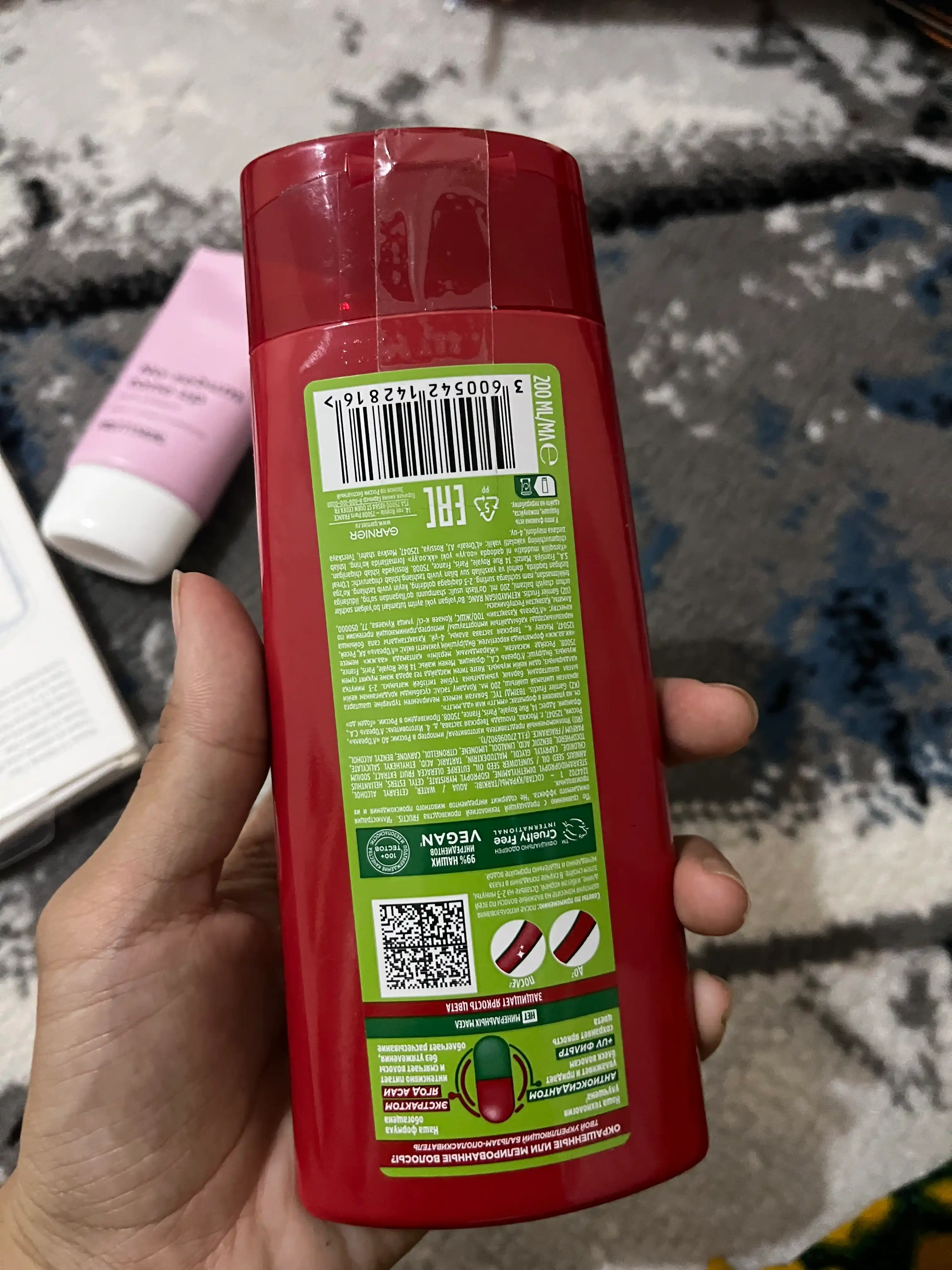 Бальзам-ополаскиватель для волос Garnier Fructis с концентратом фруктов, 200 мл