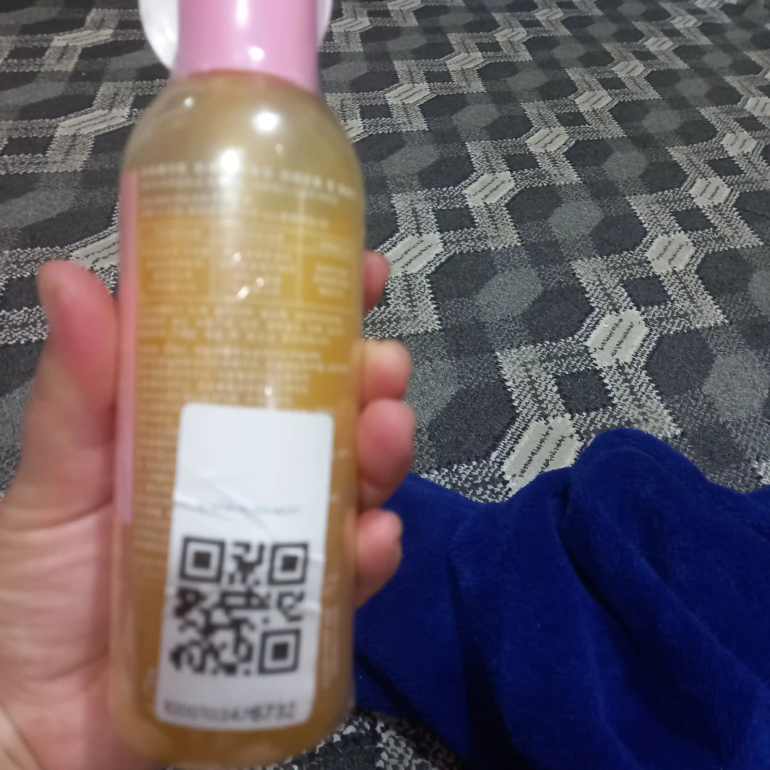 Koreyani quyoshdan hiimoyalovchi krem,yuz uchun Enough 3 tasi 1 da SPF50 PA+++, kollagenli