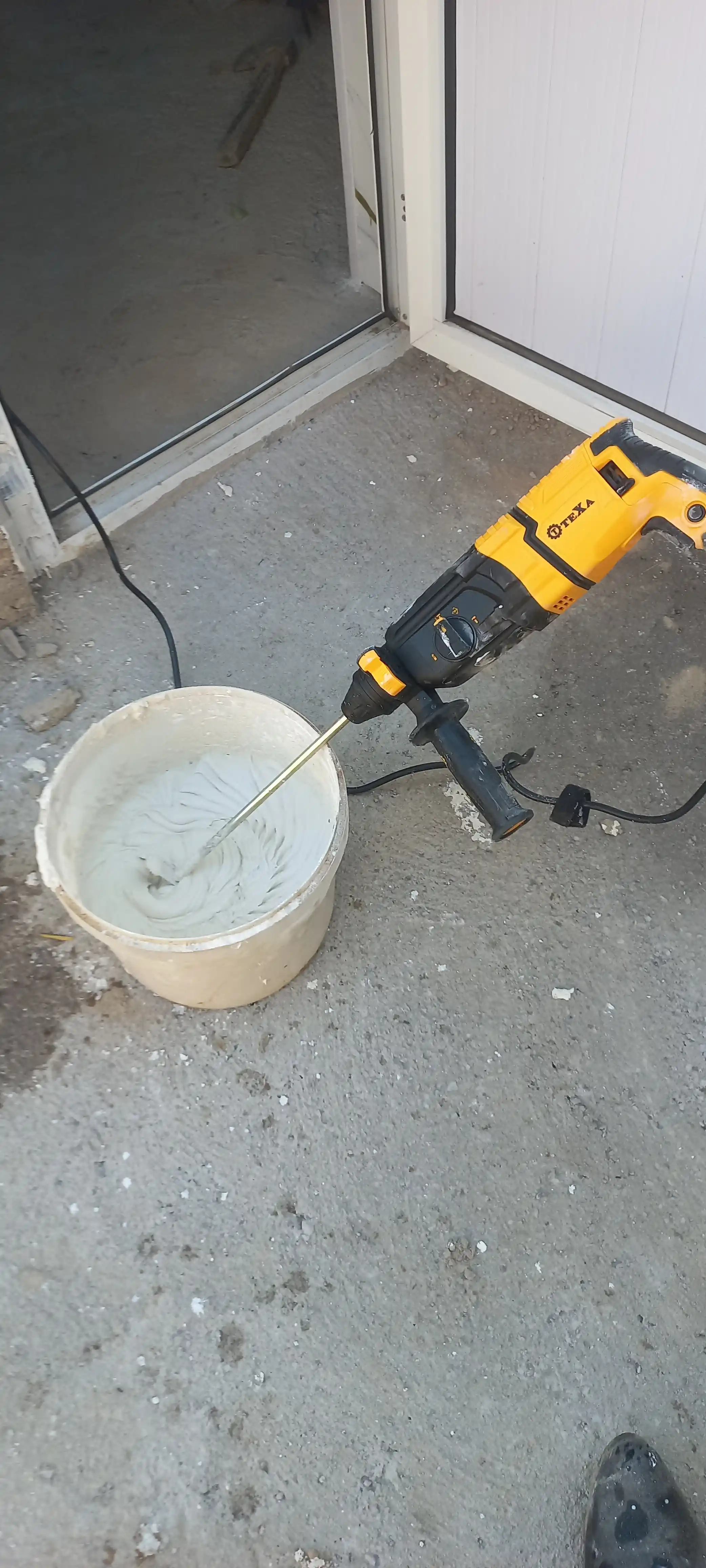 Перфоратор TEXA T-22603 1350 Вт, 26 мм, 3 режима работы, SDS-Plus