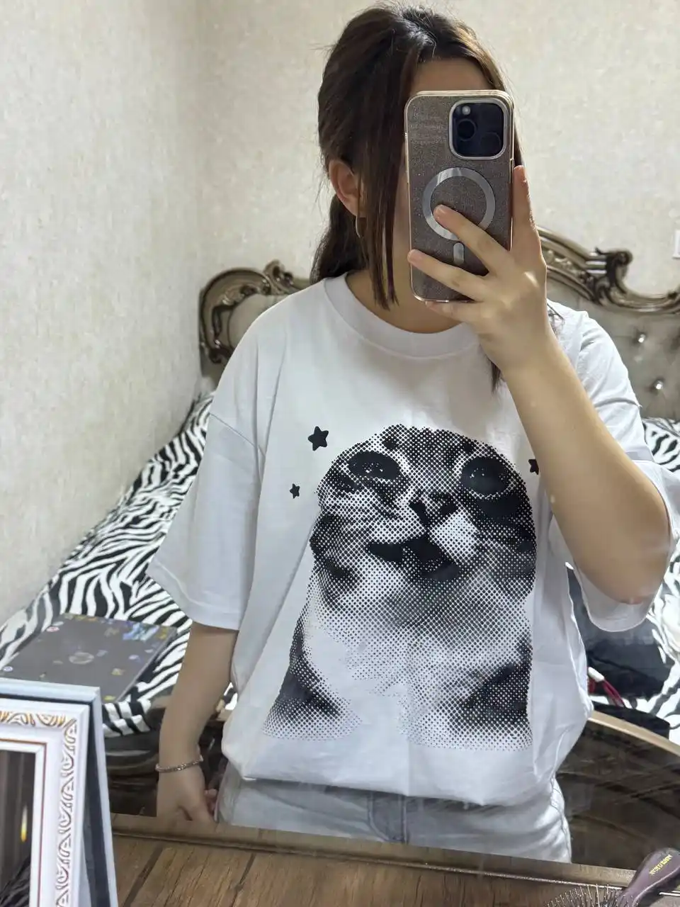 MICONIC retro mushuk printli oq uniseks oversayz futbolkasi