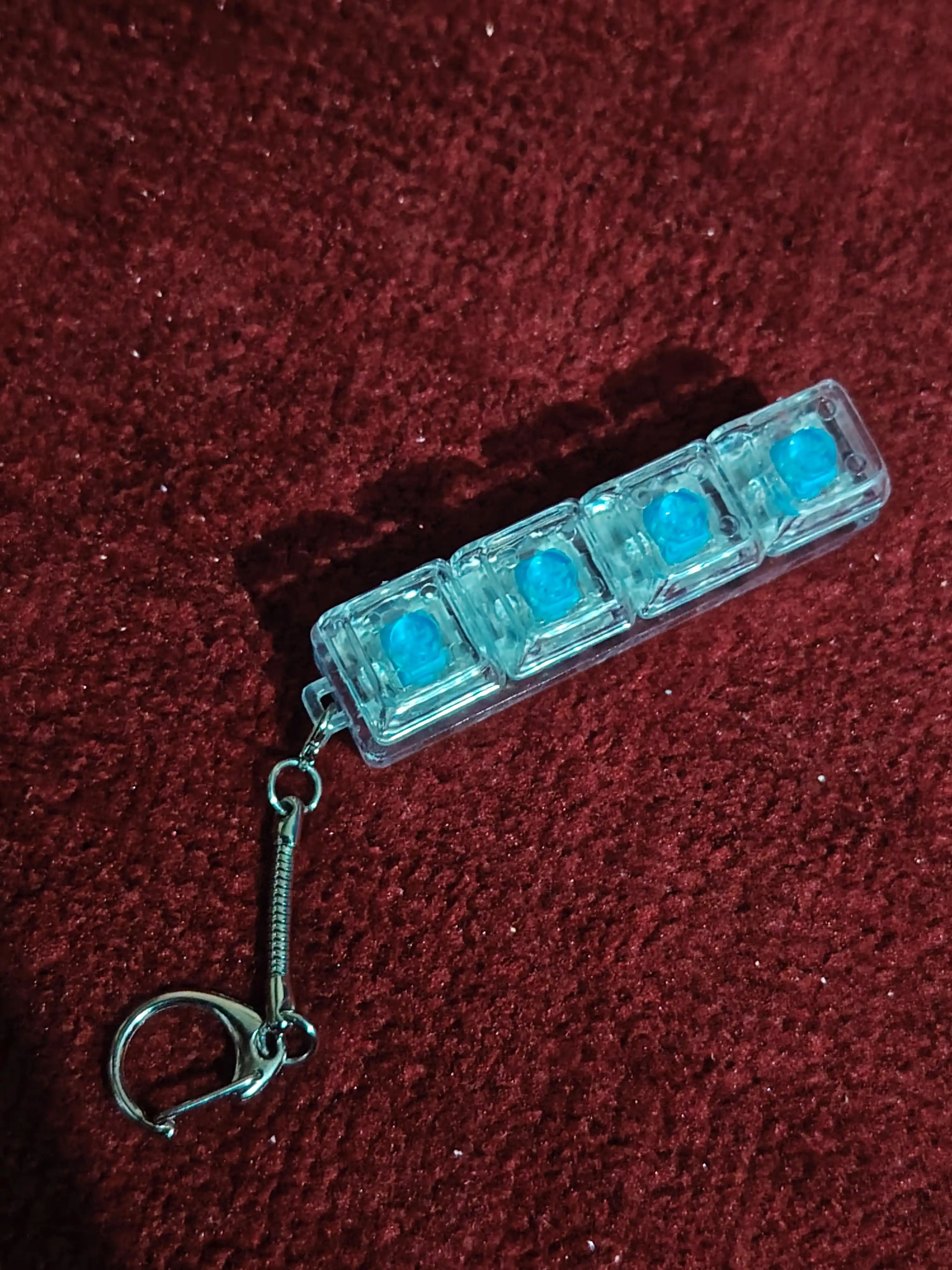 Антистресс брелок 4 механические клавиши, fidget clicker keychain, мини клавиатура
