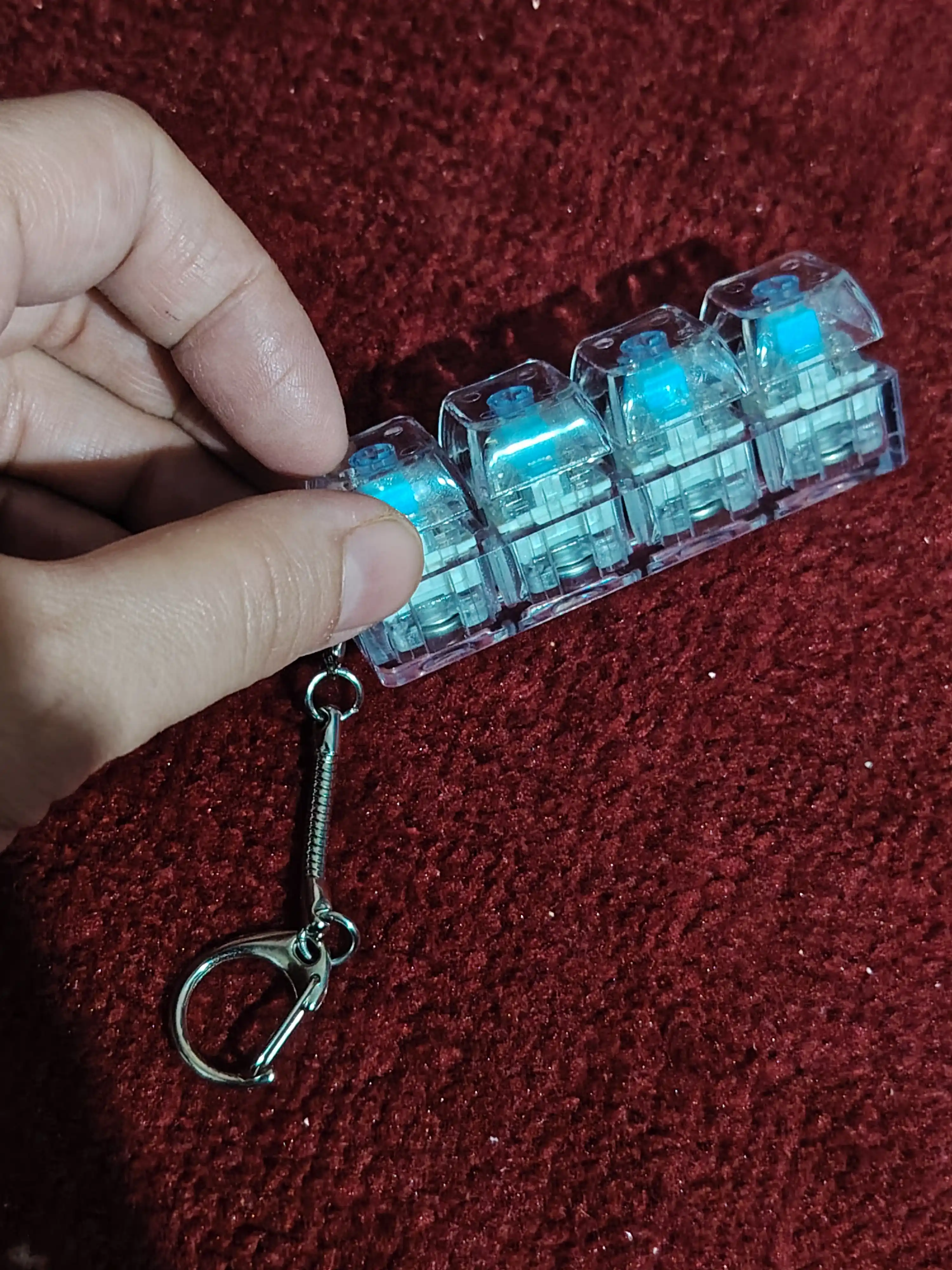 Антистресс брелок 4 механические клавиши, fidget clicker keychain, мини клавиатура