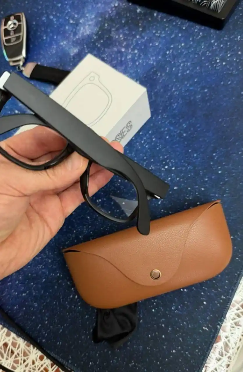 AI kamera-ko‘zoynak 1080P, 220 mAh, sensorli boshqaruv, Bluetooth/Wi-Fi