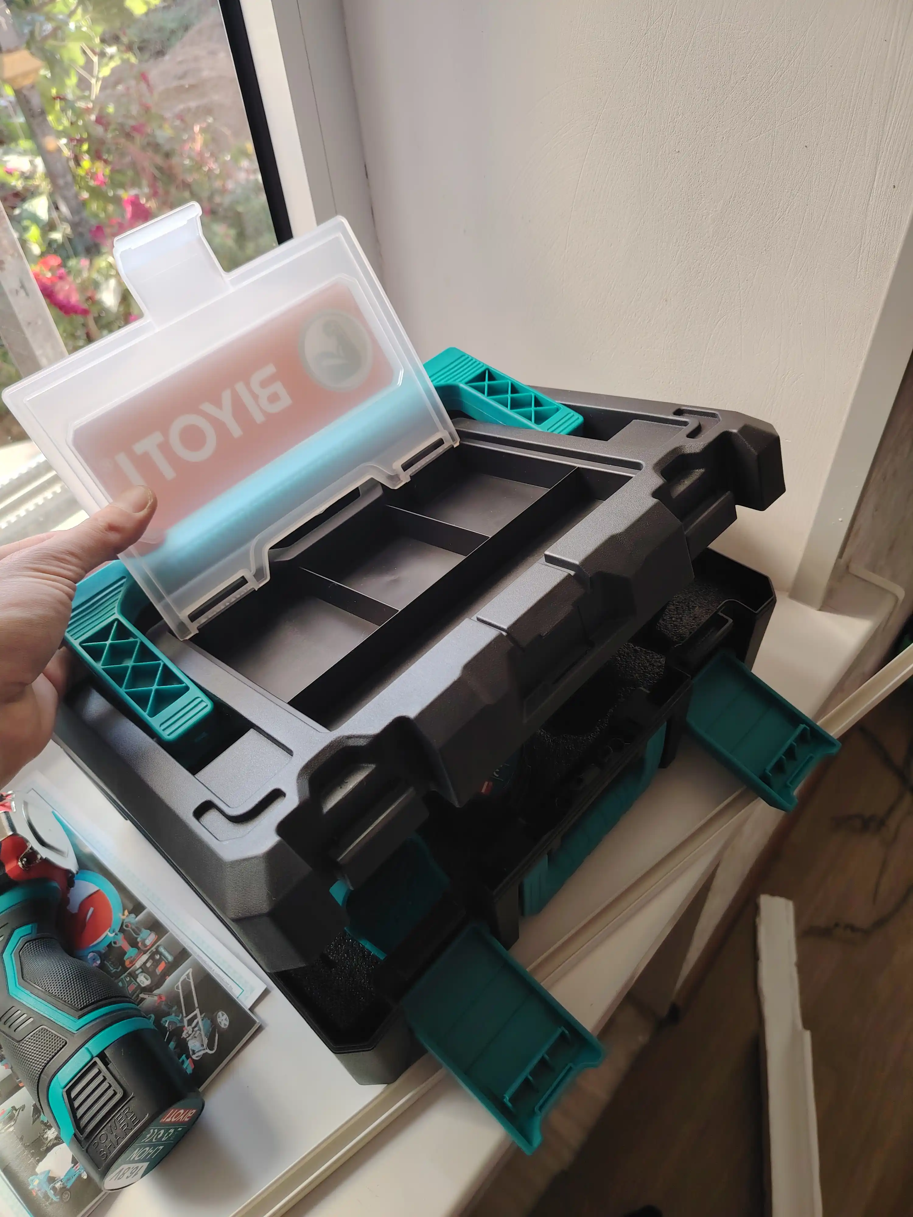 Akkumulyator asboblari to‘plami Biyoti BYT-2TS09