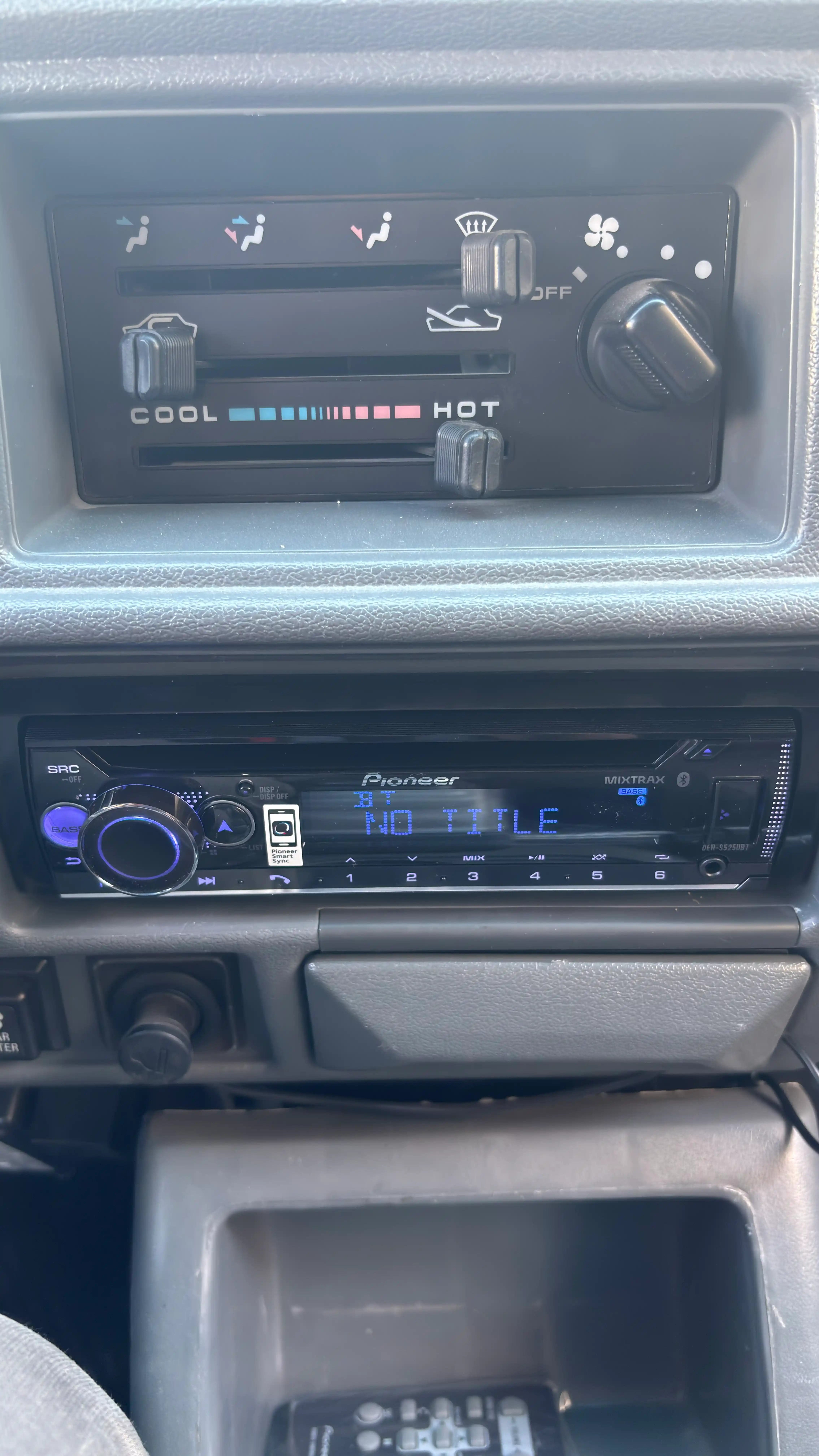 Автомагнитола Pioneer DEH-S5250BT магнитола